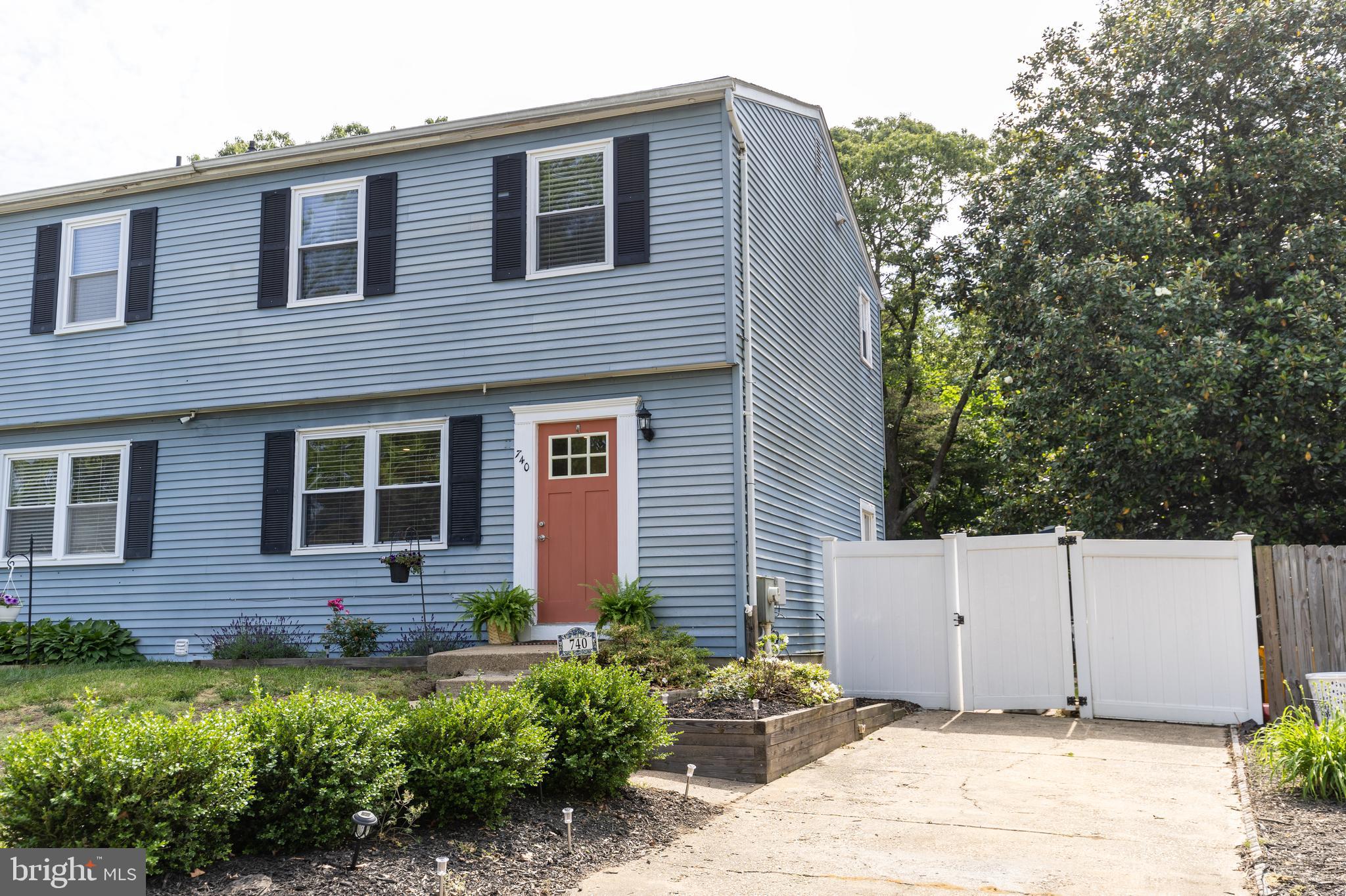 MAGOTHY ESTATES - Residential