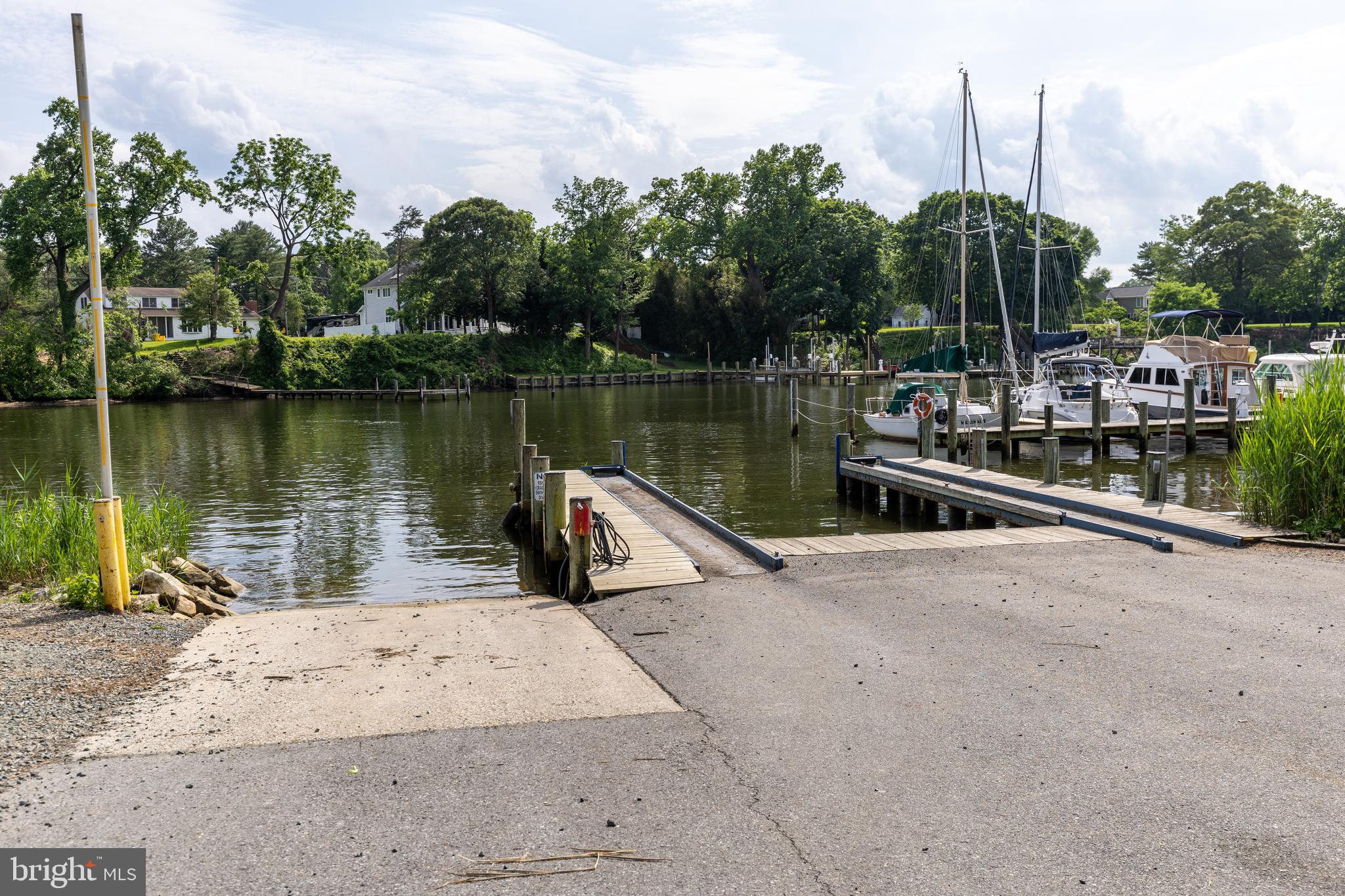 MAGOTHY ESTATES - Residential