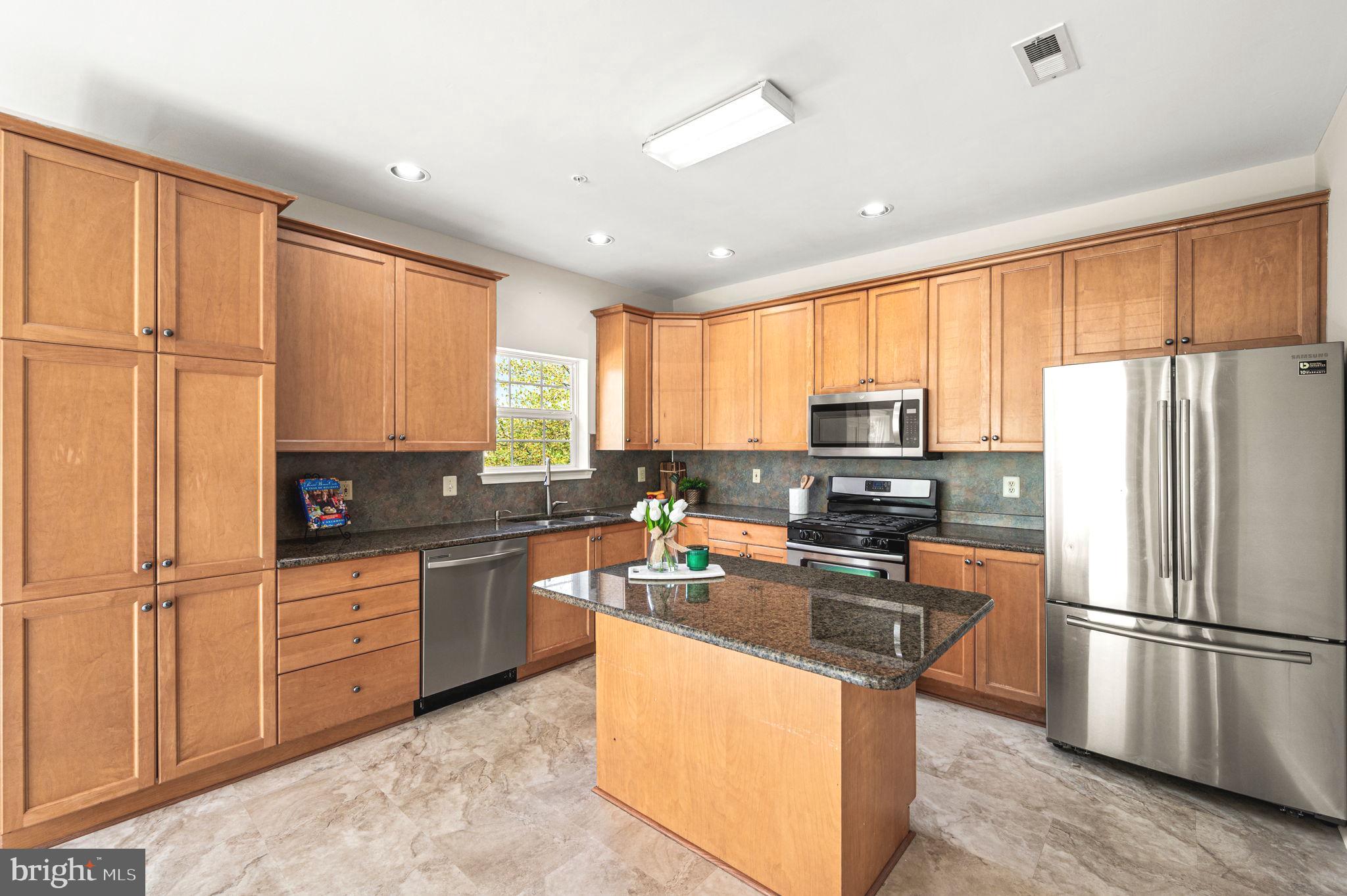 DEER CREEK - Residential