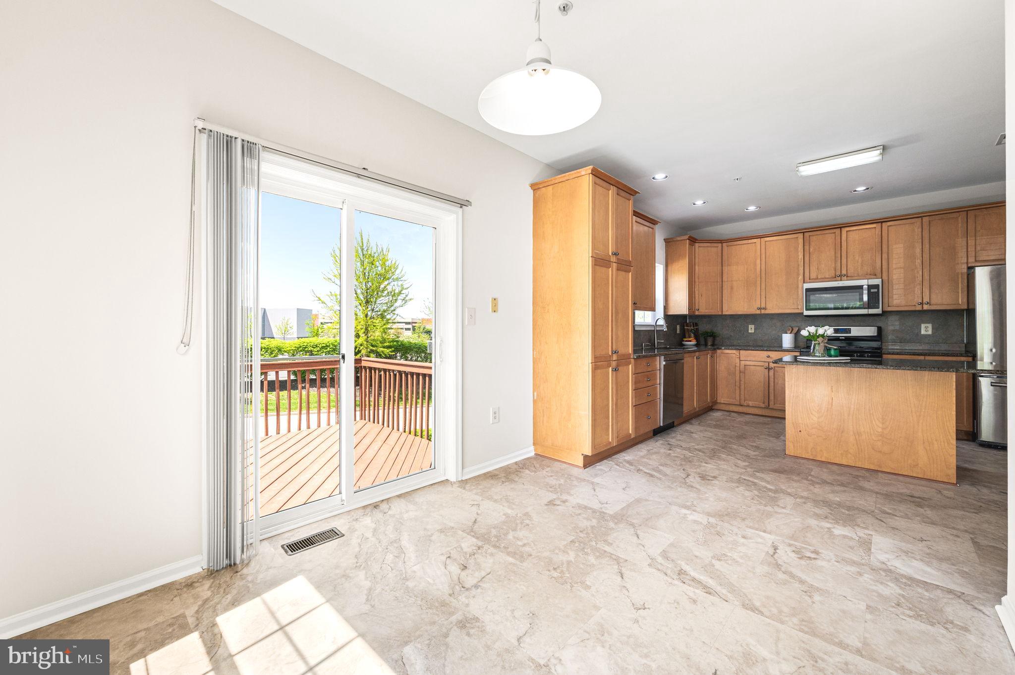 DEER CREEK - Residential