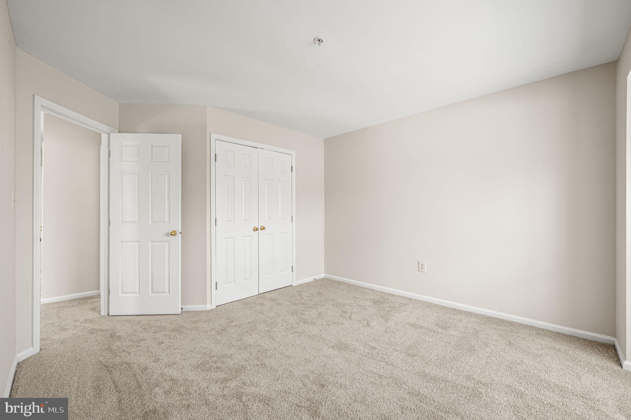 DEER CREEK - Residential