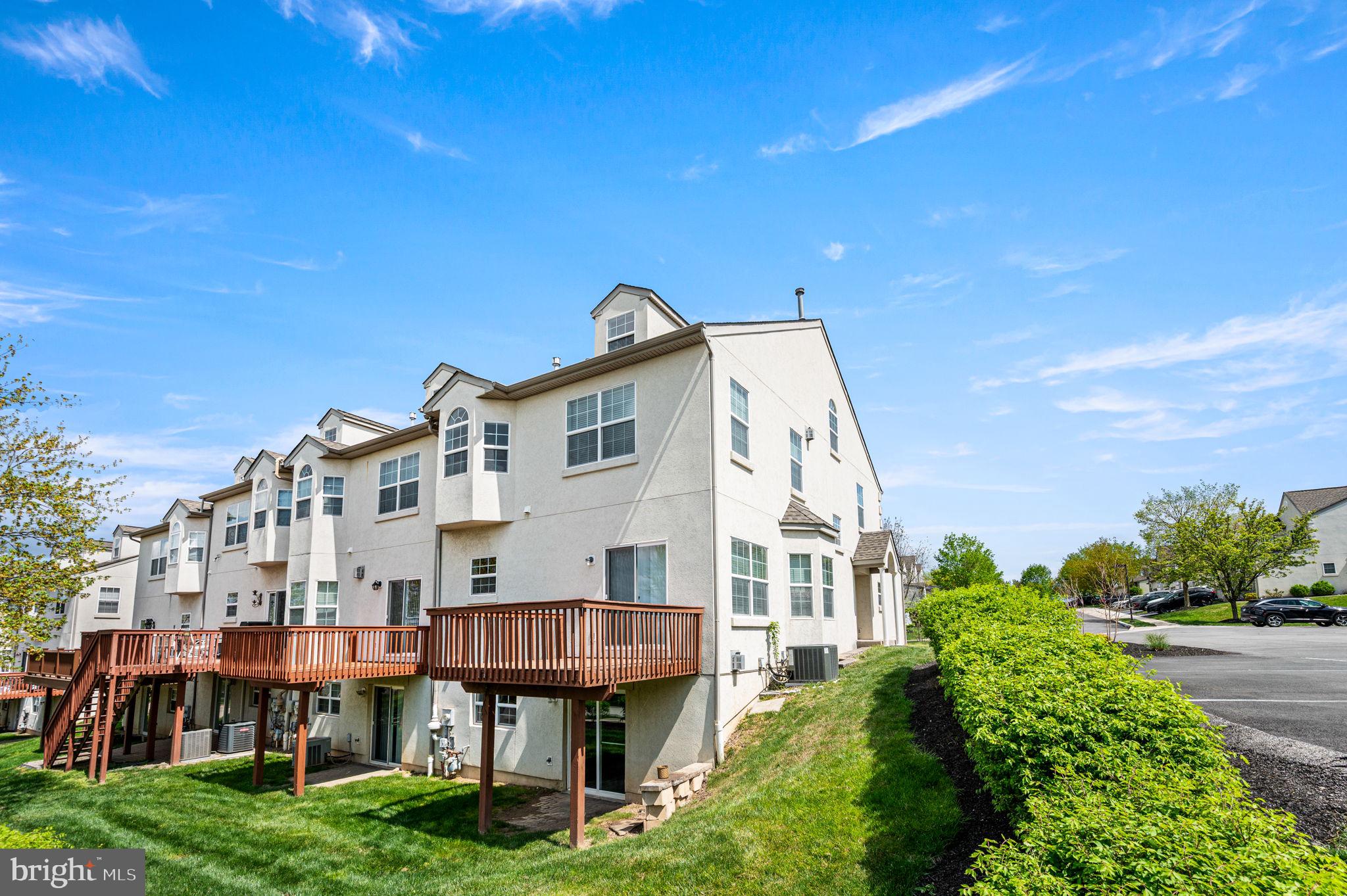 DEER CREEK - Residential