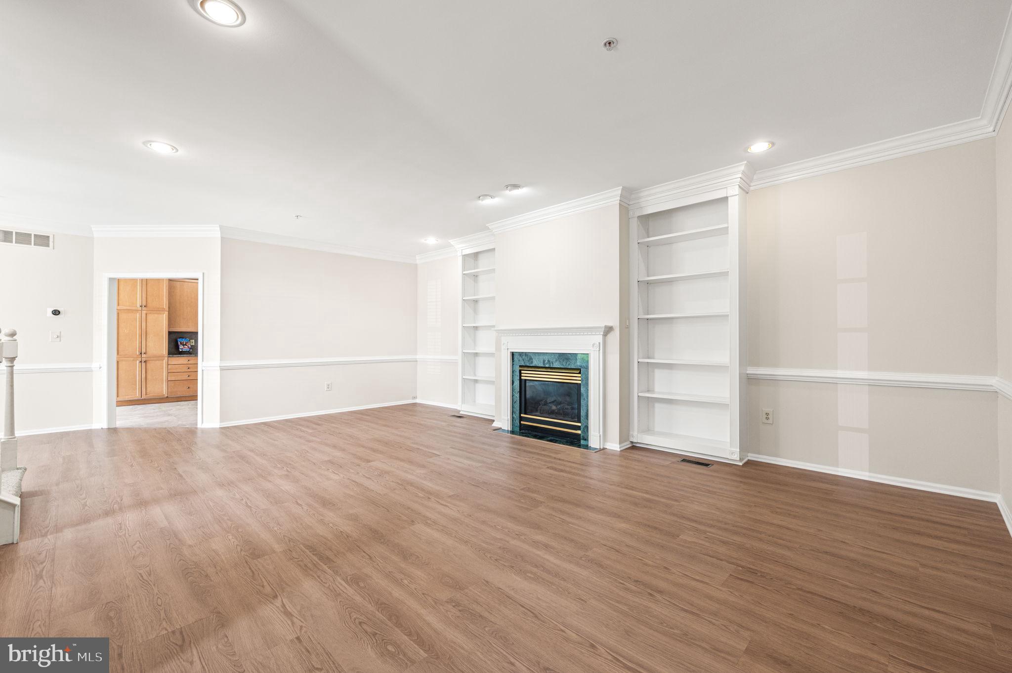 DEER CREEK - Residential