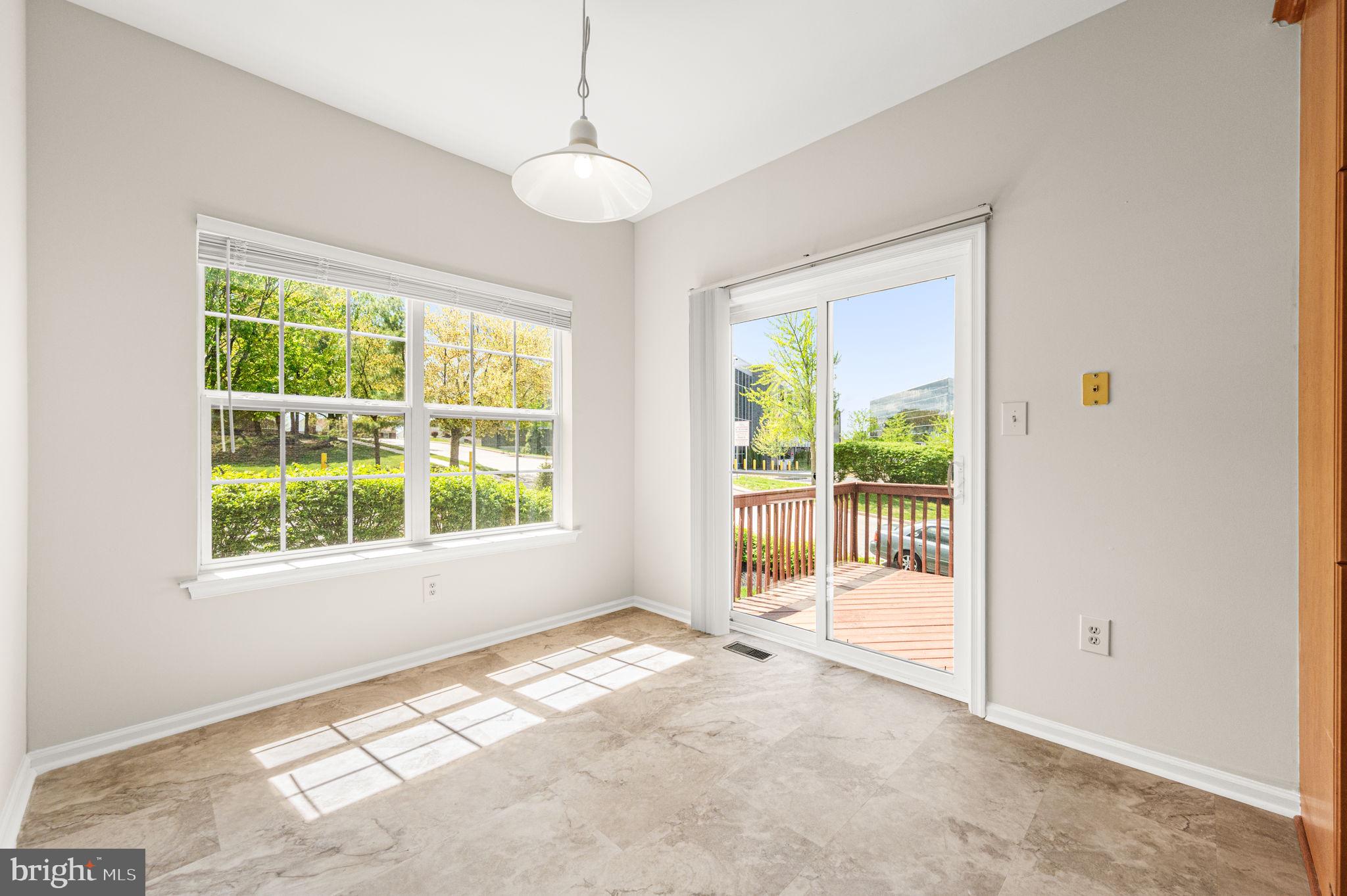 DEER CREEK - Residential