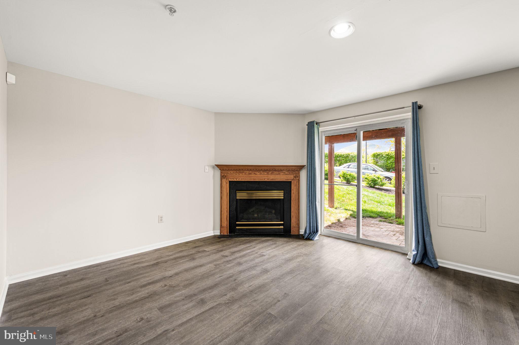 DEER CREEK - Residential