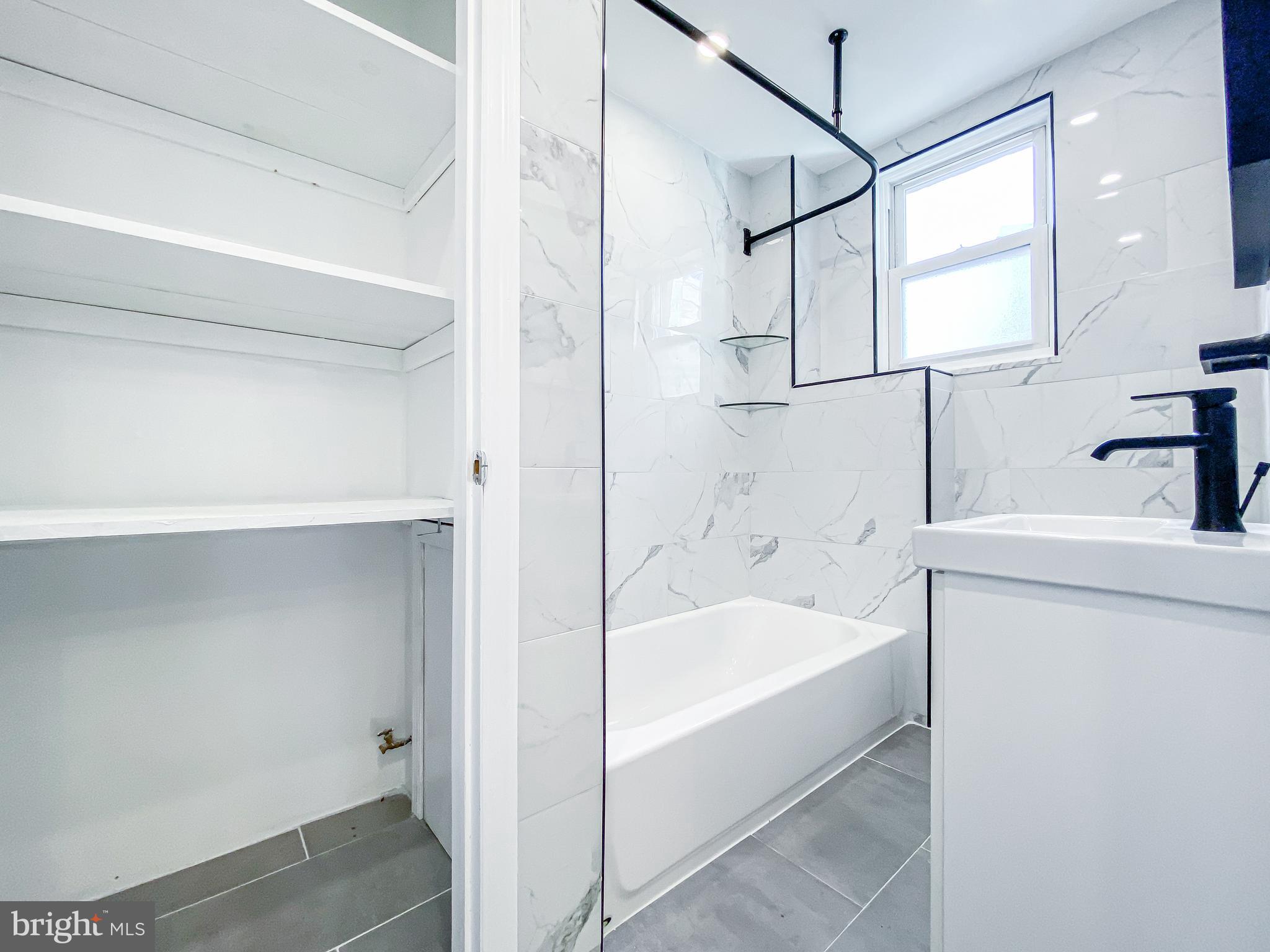 EAST PASSYUNK CROSSING - Residential