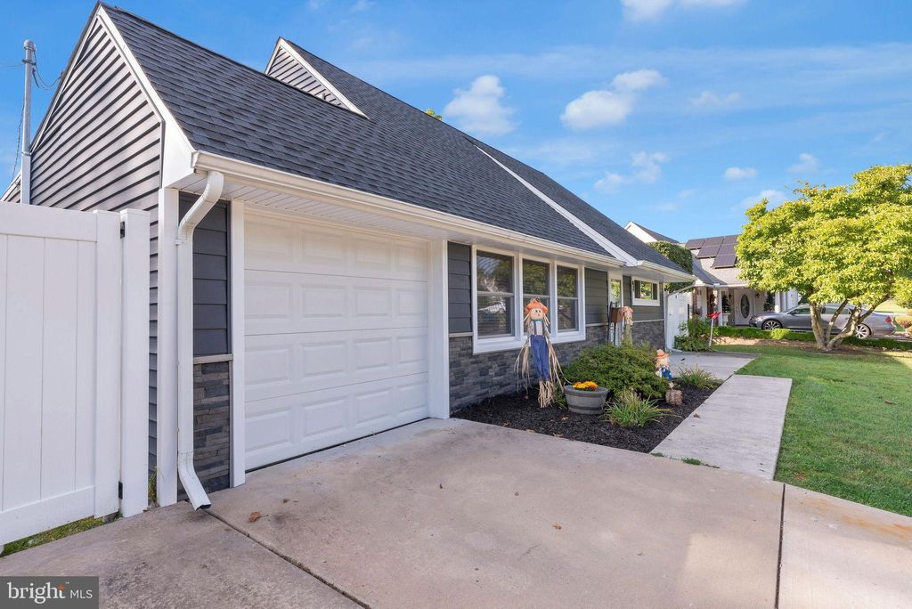 Photo of 94 Juniper Drive, LEVITTOWN, PA 19056 (MLS # PABU2106852)
