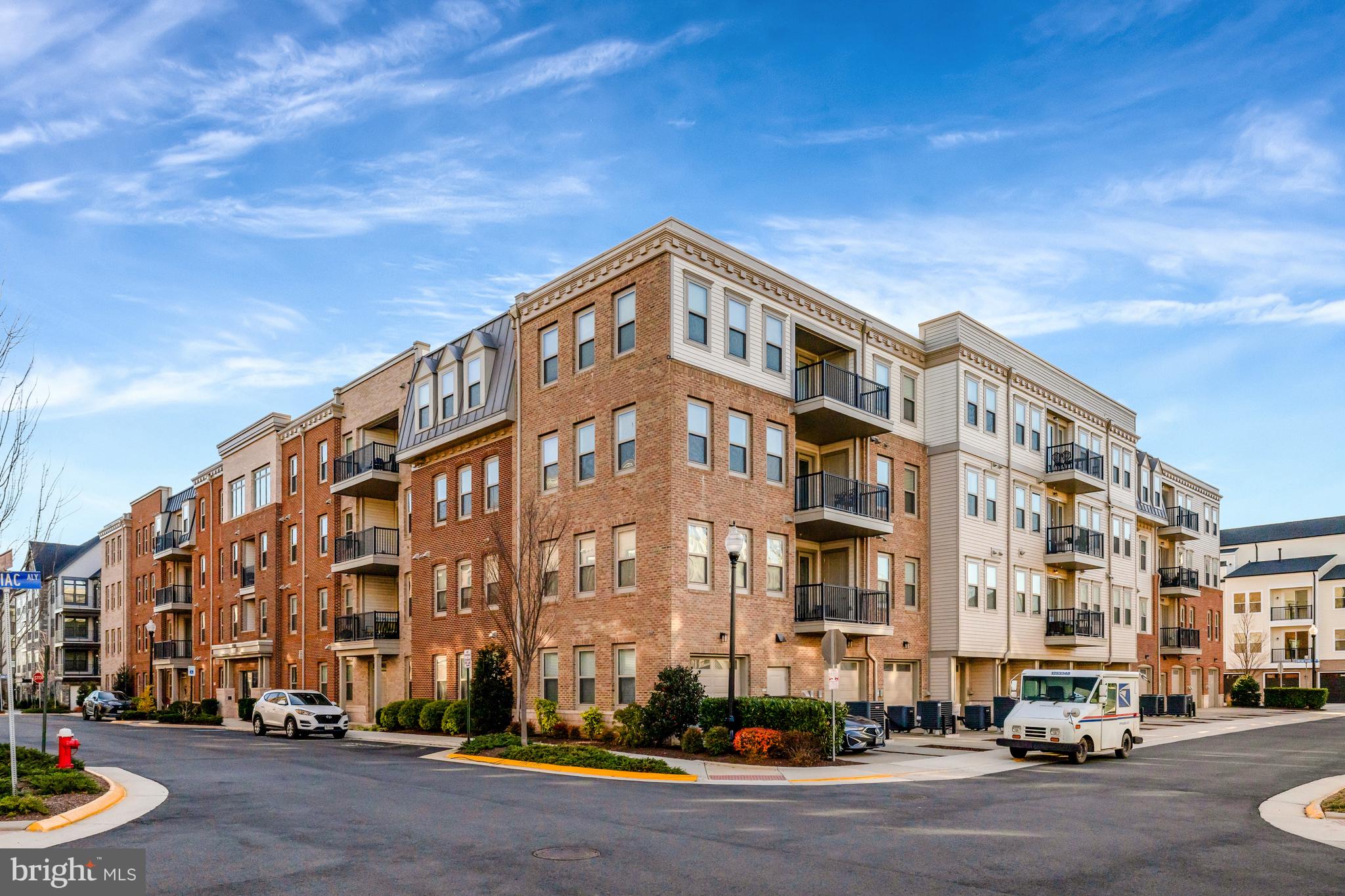 BIRCHWOOD AT BRAMBLETON - Residential