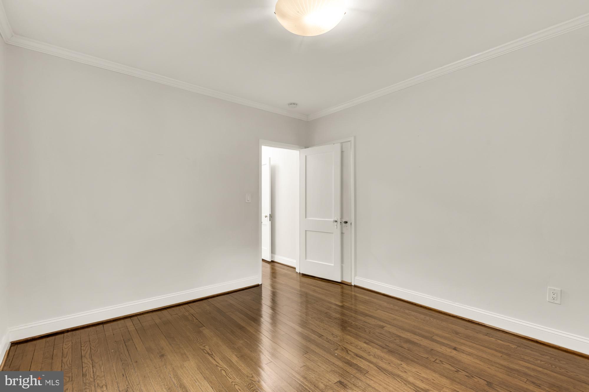CRESTVIEW - Residential