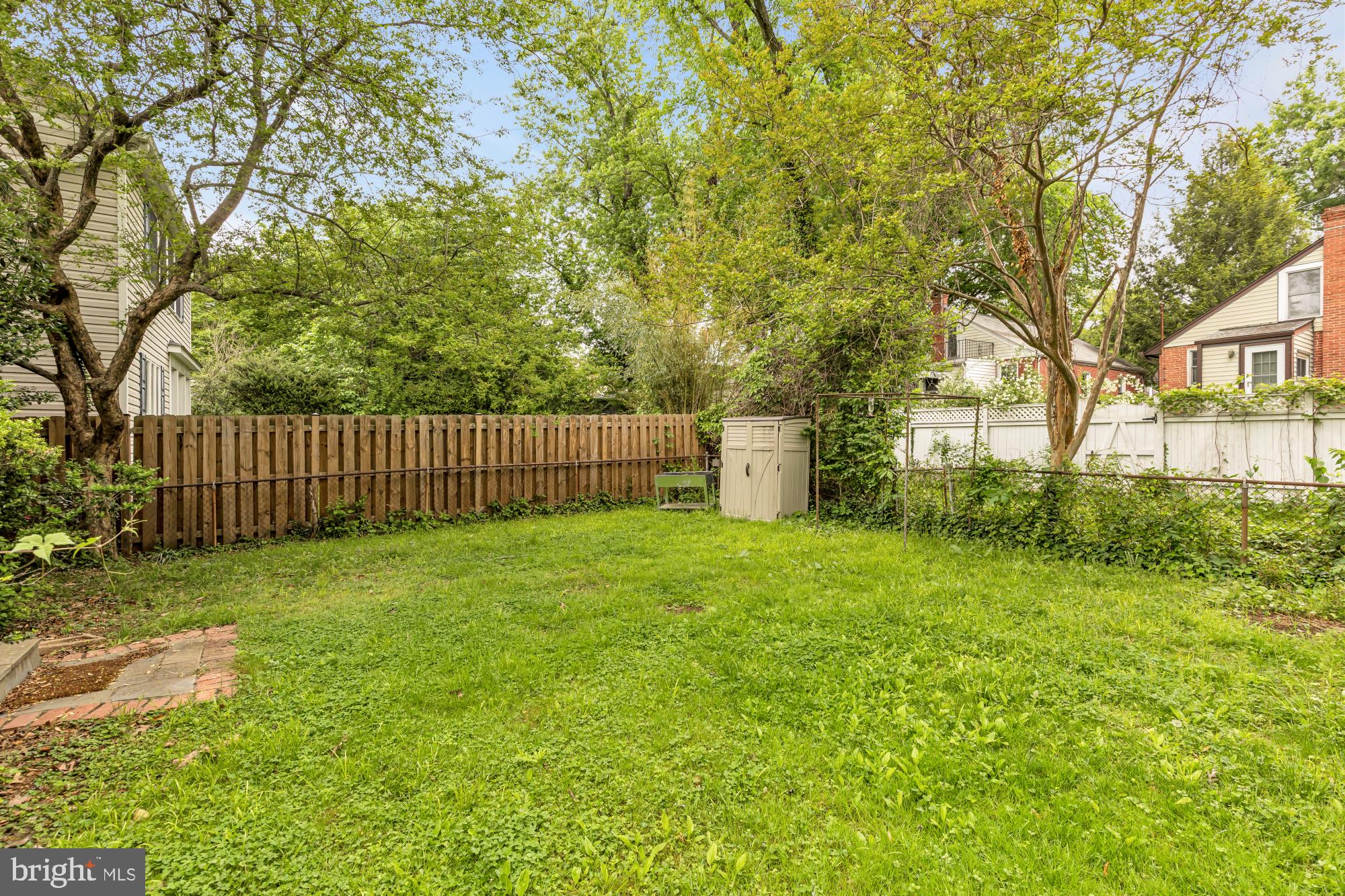 CRESTVIEW - Residential