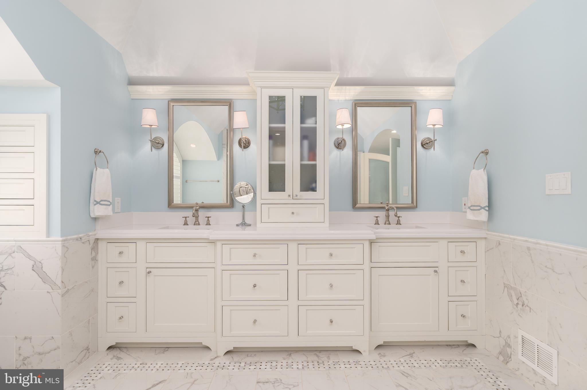 HANNAH HILLS - Residential