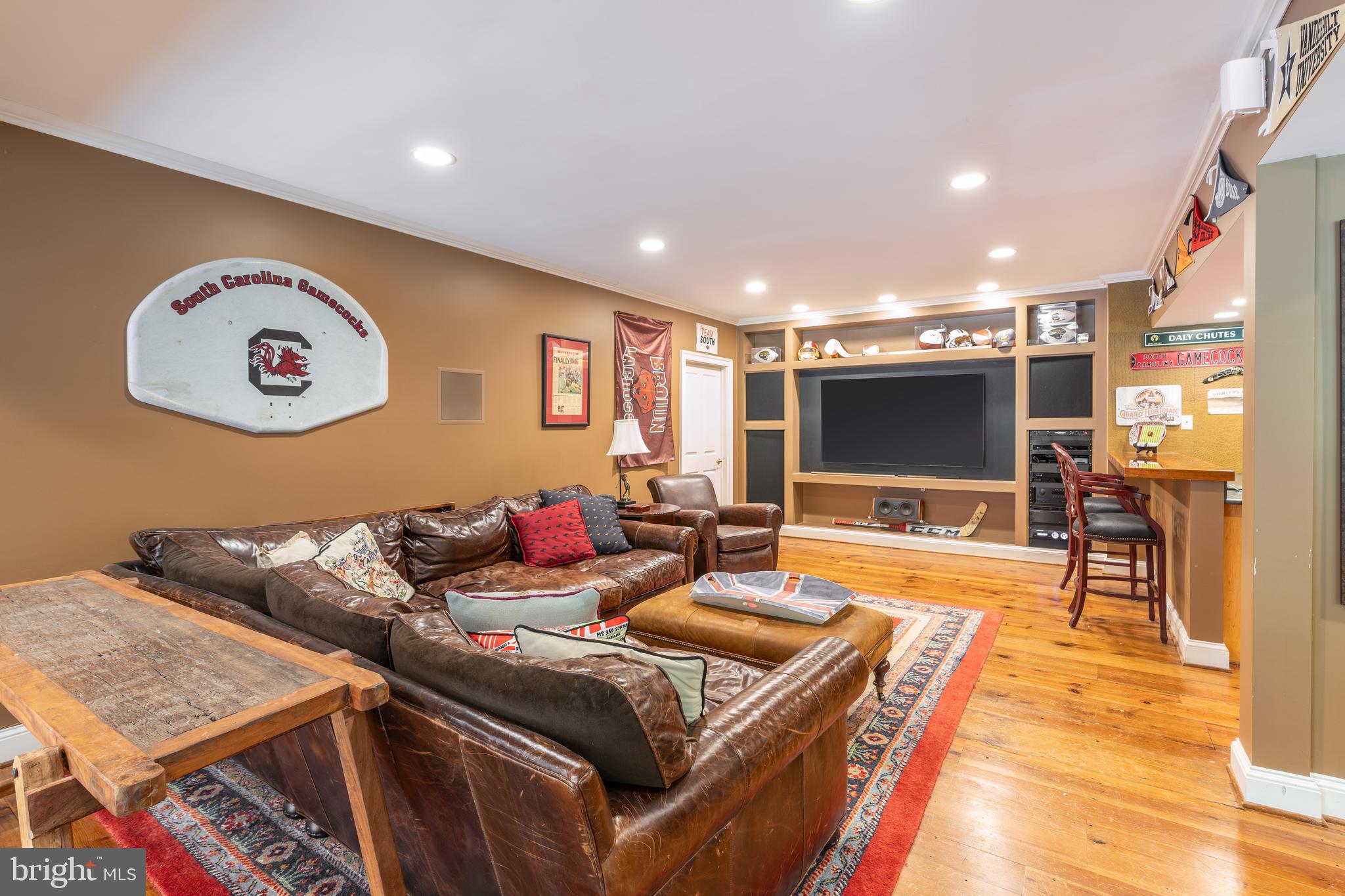 HANNAH HILLS - Residential