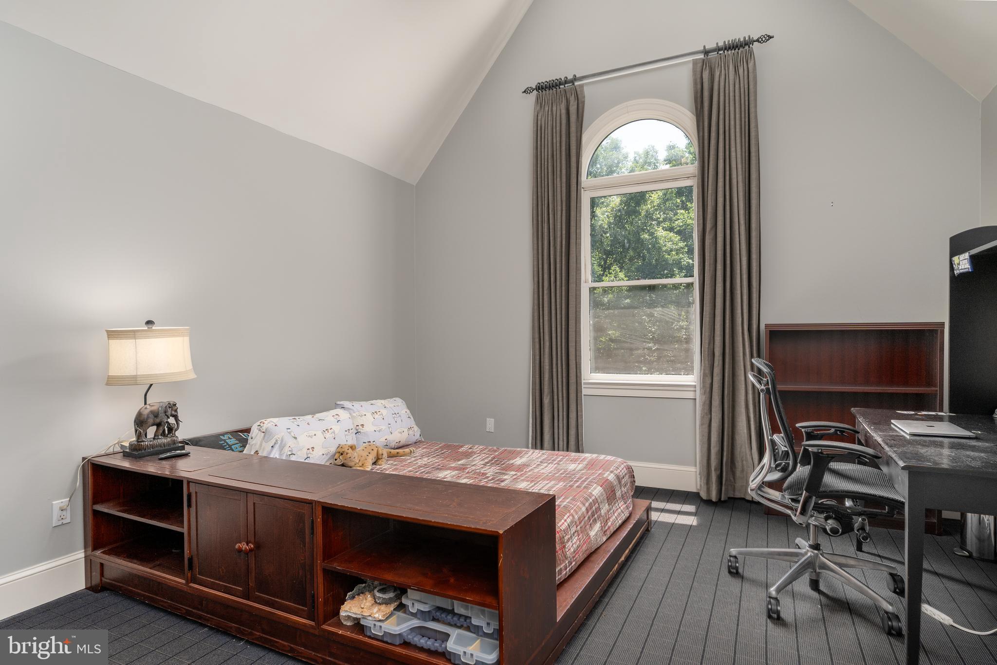 HANNAH HILLS - Residential