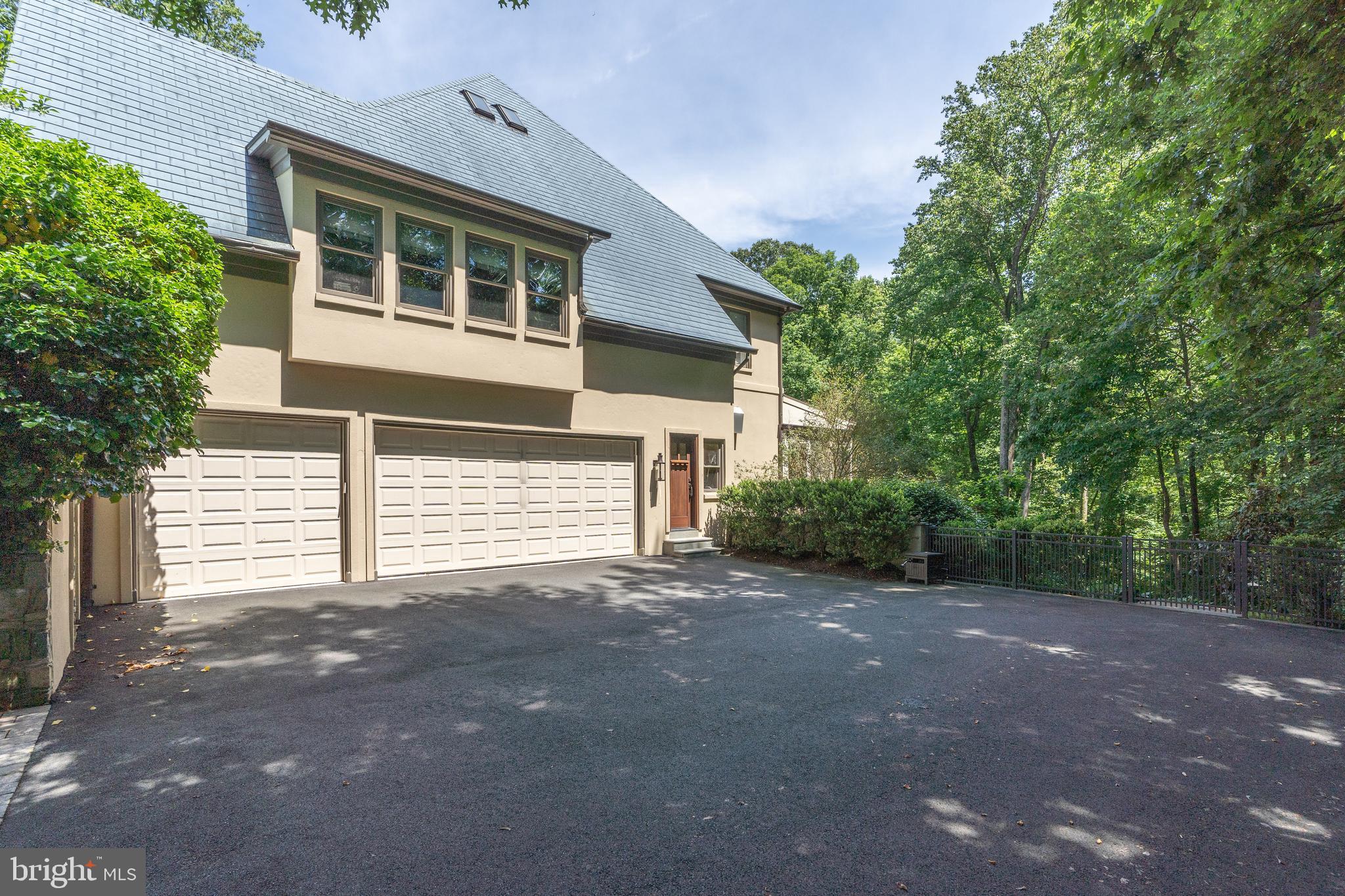 HANNAH HILLS - Residential