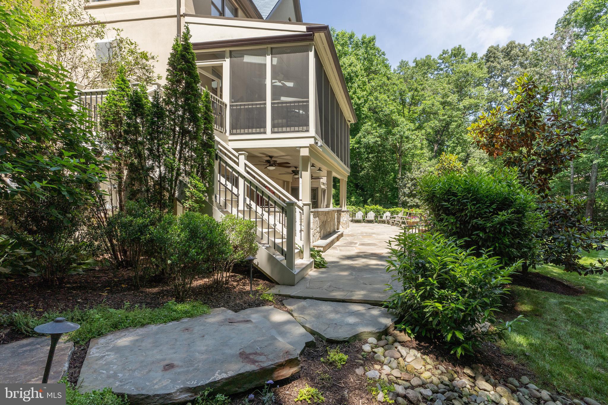 HANNAH HILLS - Residential