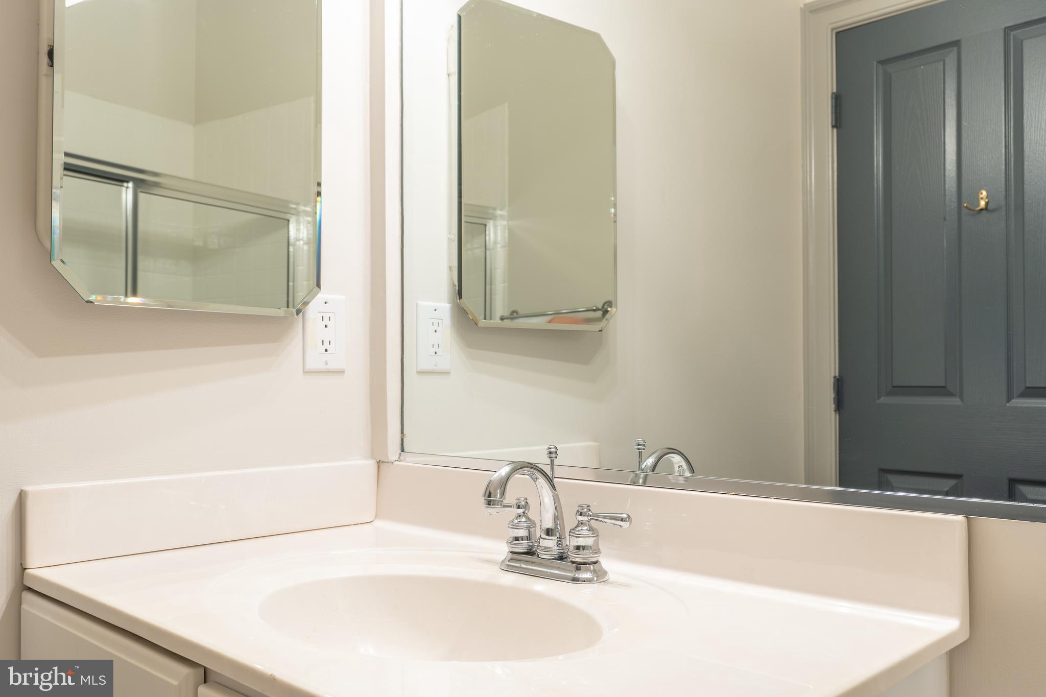 HANNAH HILLS - Residential