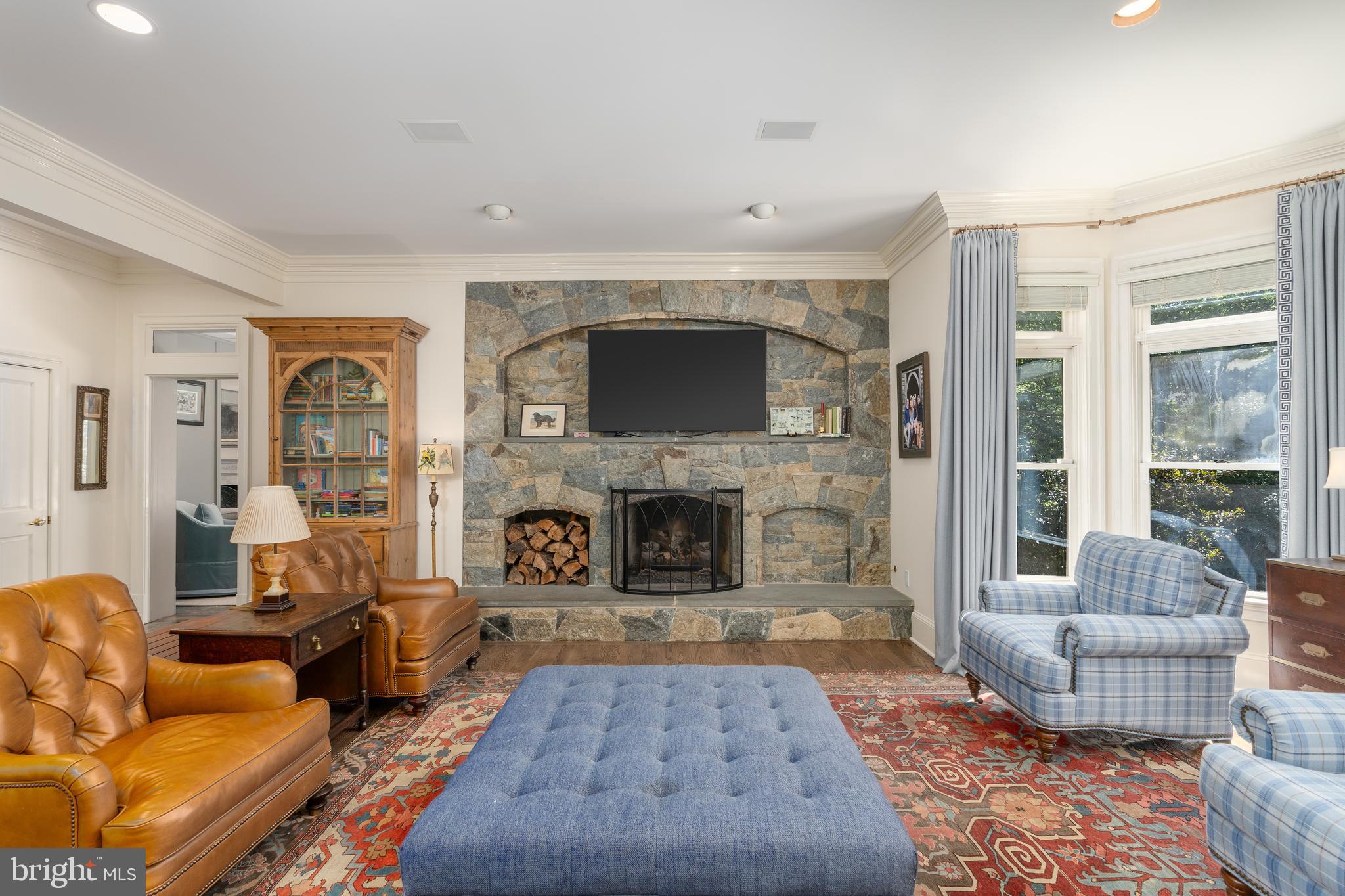 HANNAH HILLS - Residential