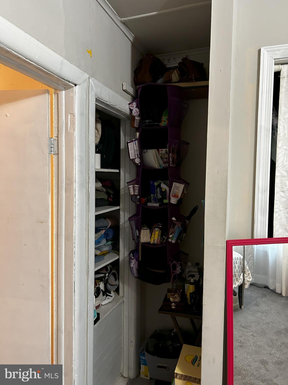 OVERBROOK - Residential