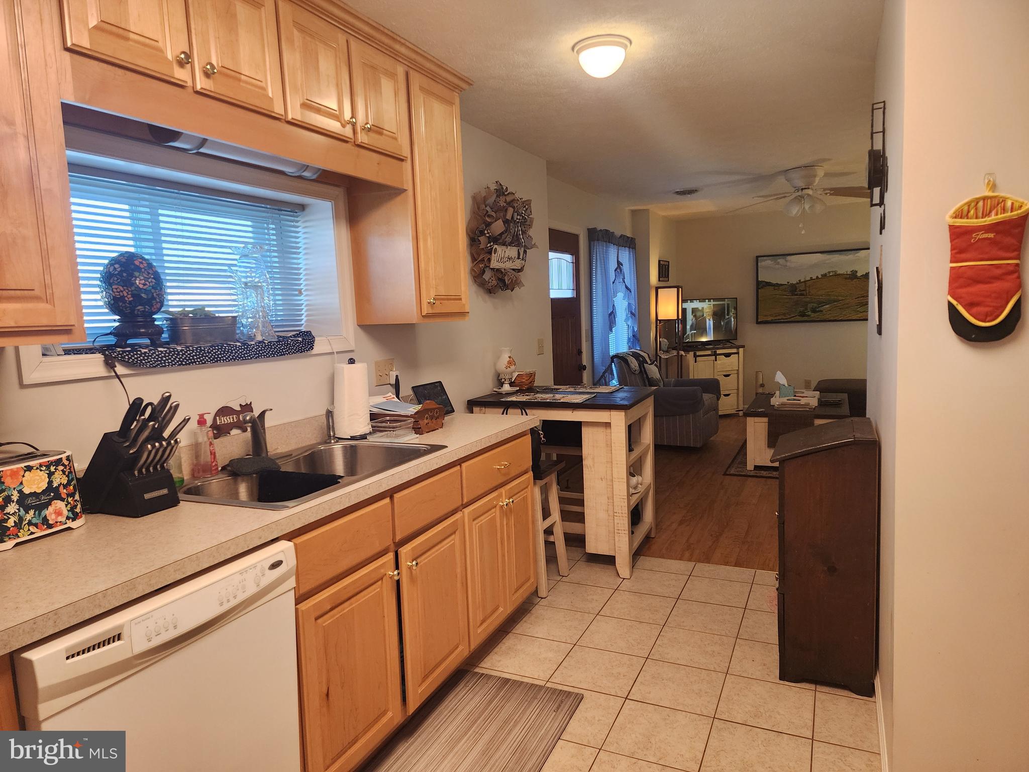 FORT ASHBY - Residential Income