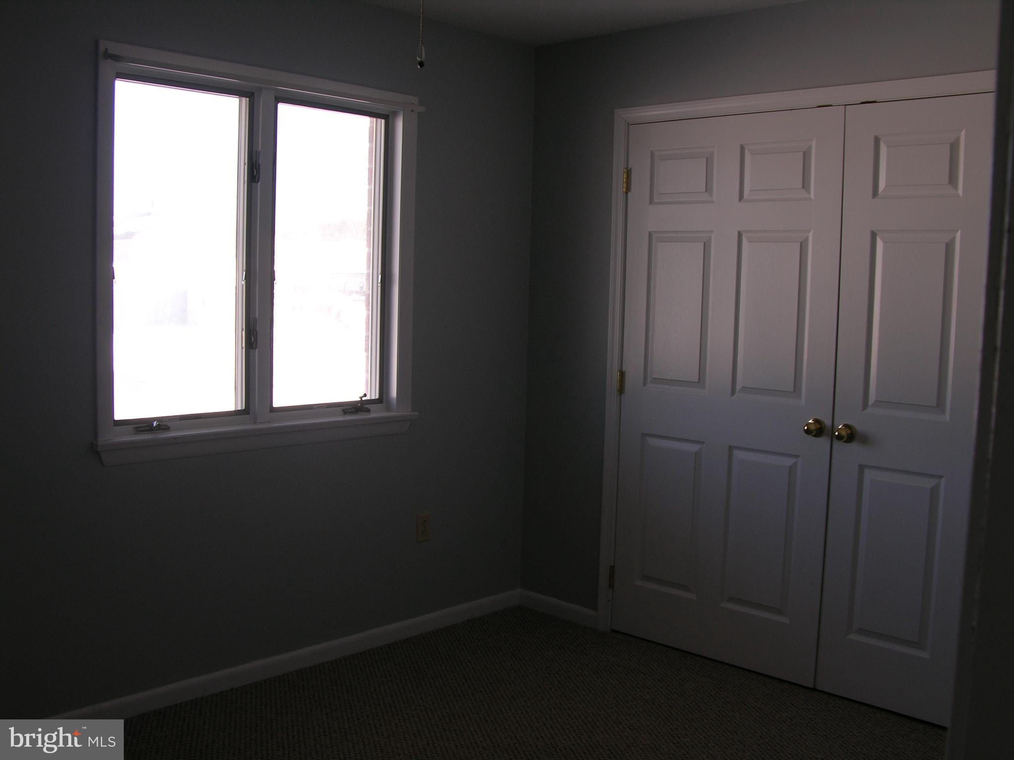 FORT ASHBY - Residential Income