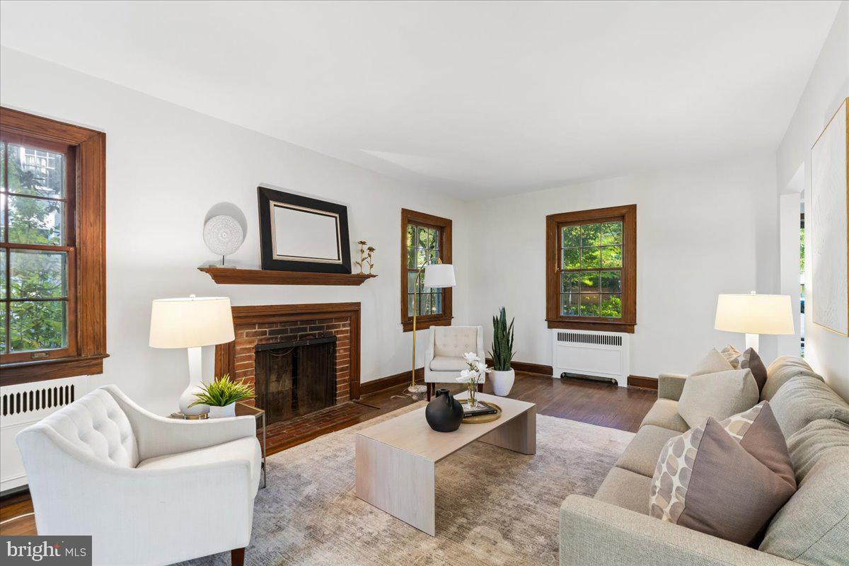 4129 LELAND