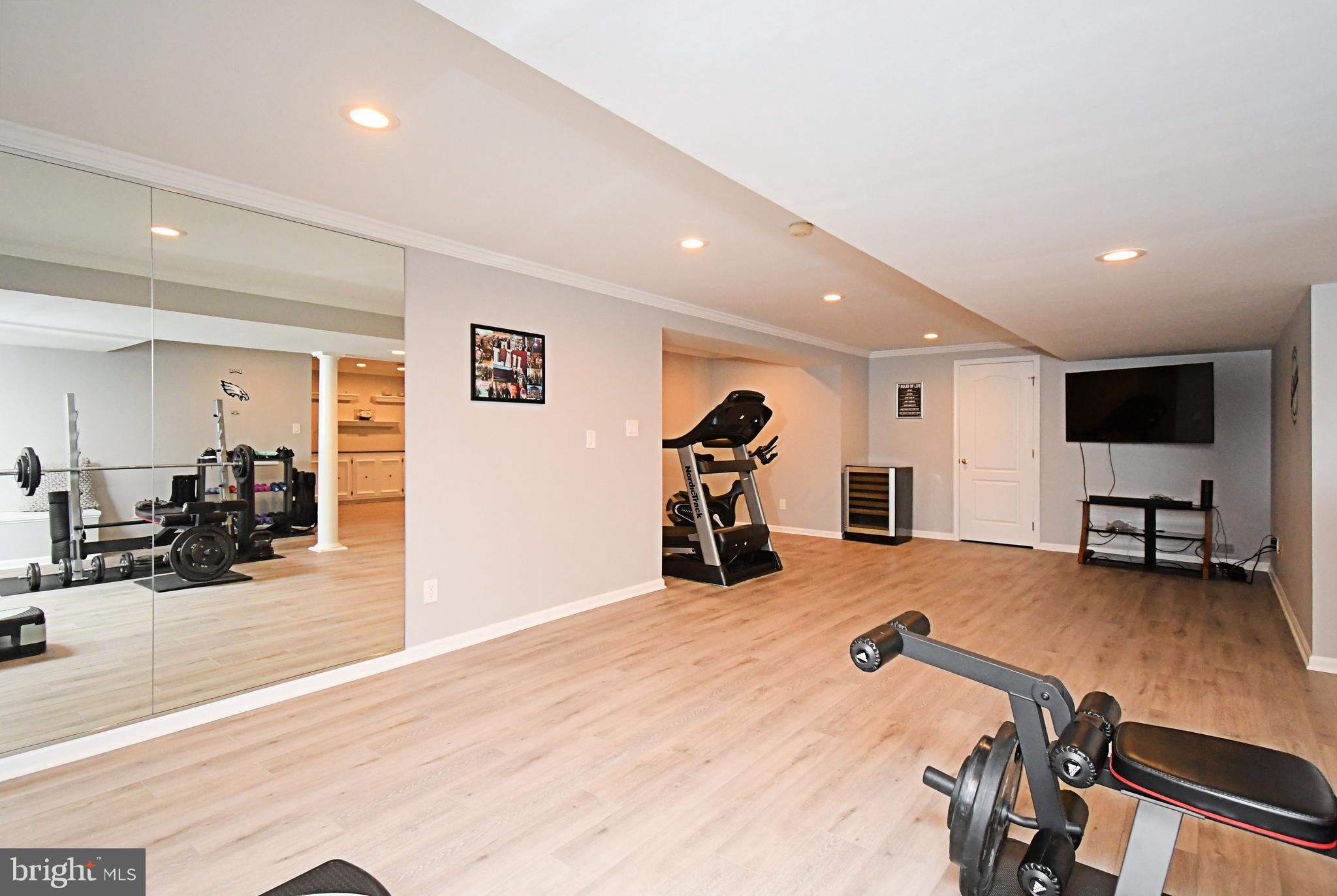 HILLS AT NORTHAMPT - Residential