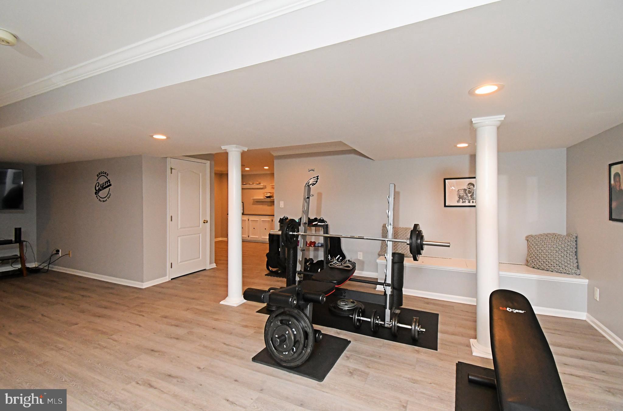 HILLS AT NORTHAMPT - Residential