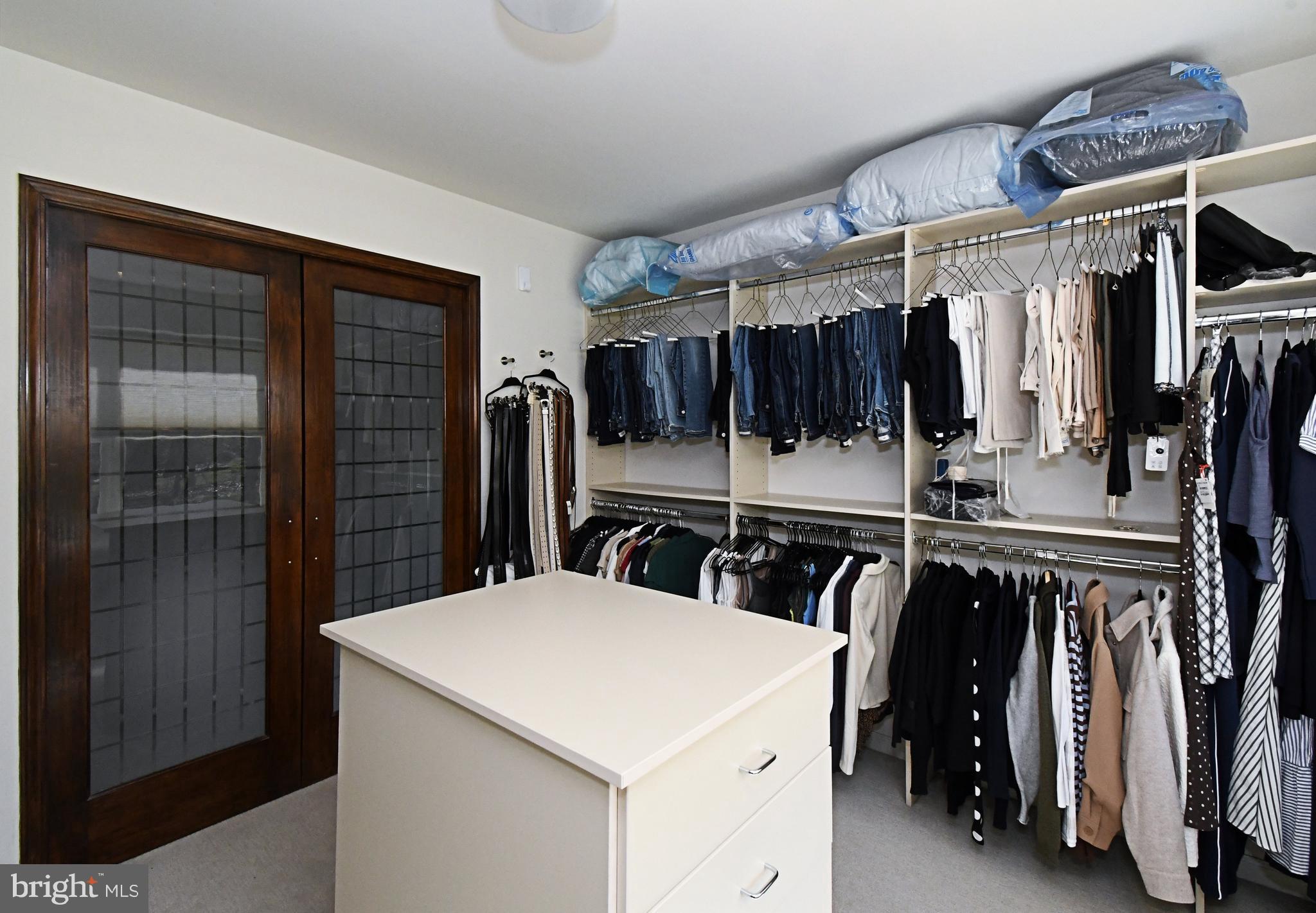 HILLS AT NORTHAMPT - Residential