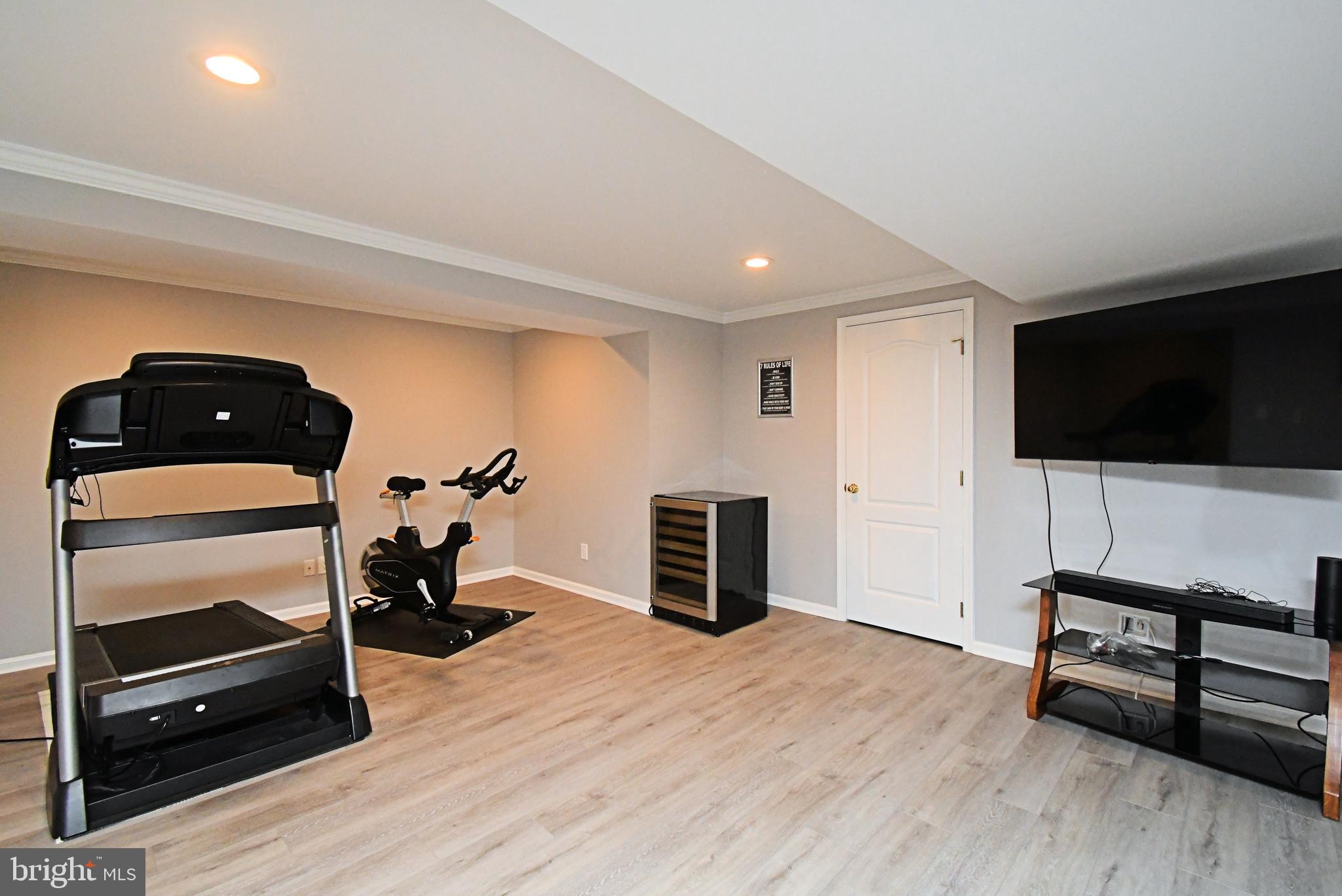 HILLS AT NORTHAMPT - Residential