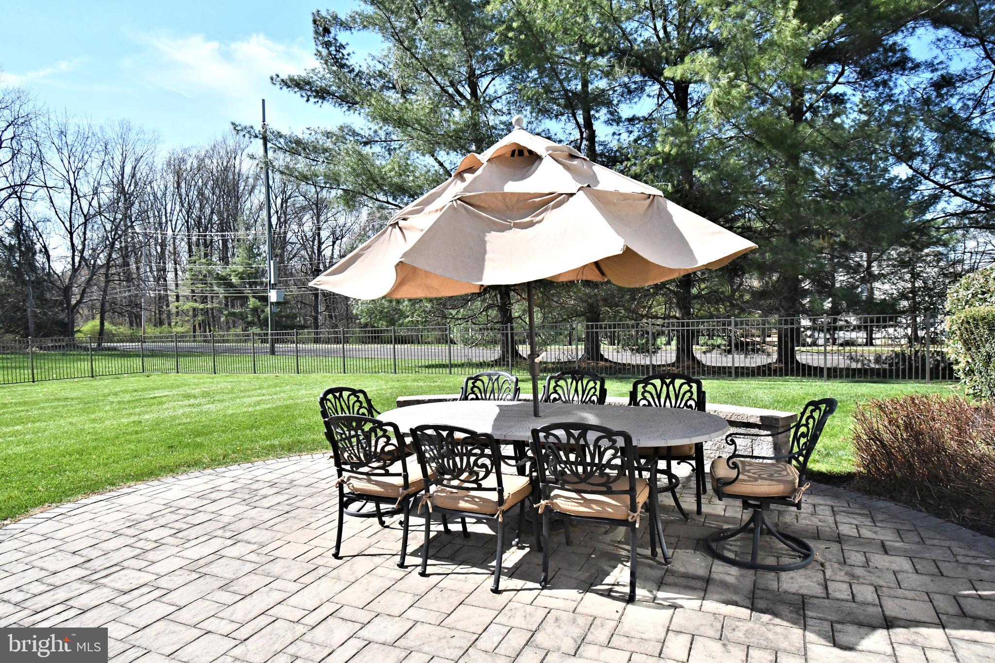 HILLS AT NORTHAMPT - Residential