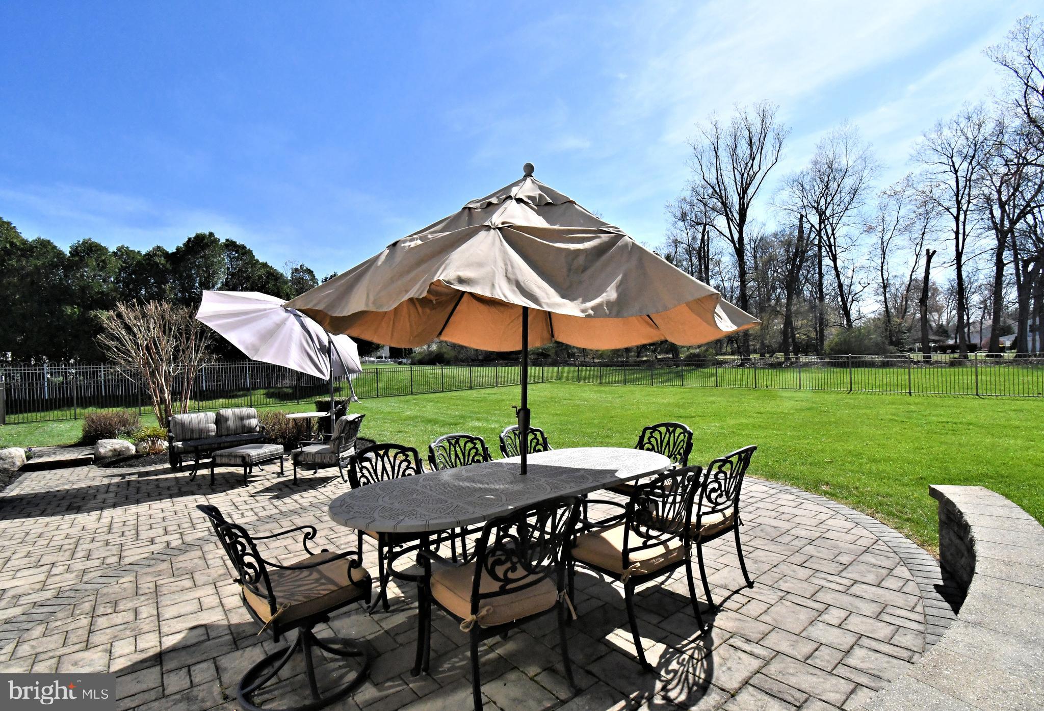 HILLS AT NORTHAMPT - Residential