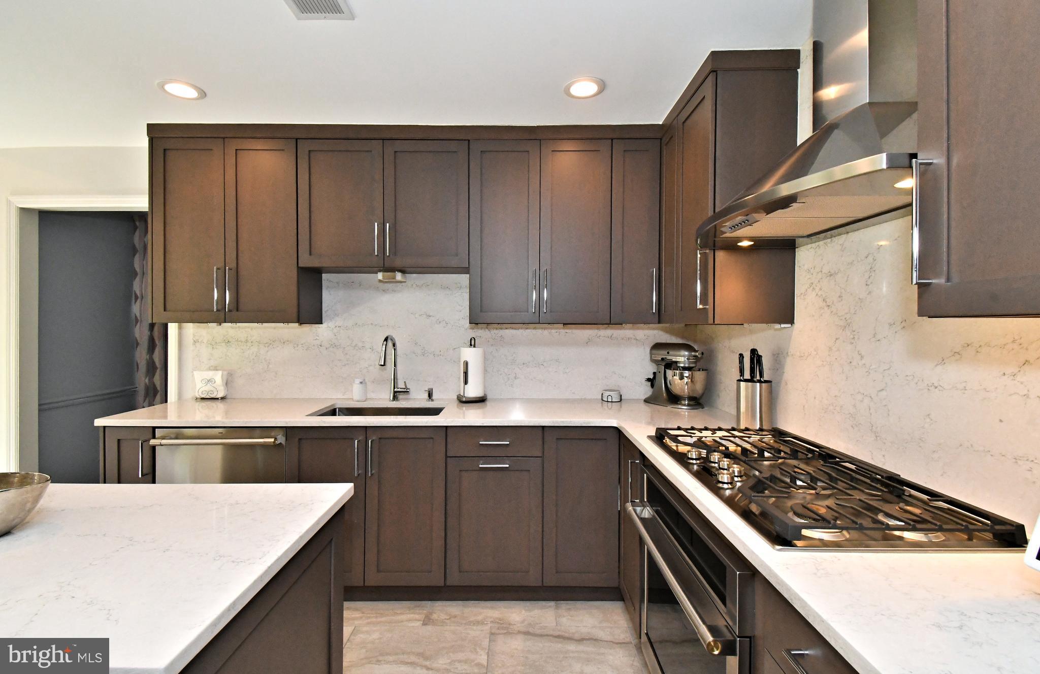 HILLS AT NORTHAMPT - Residential