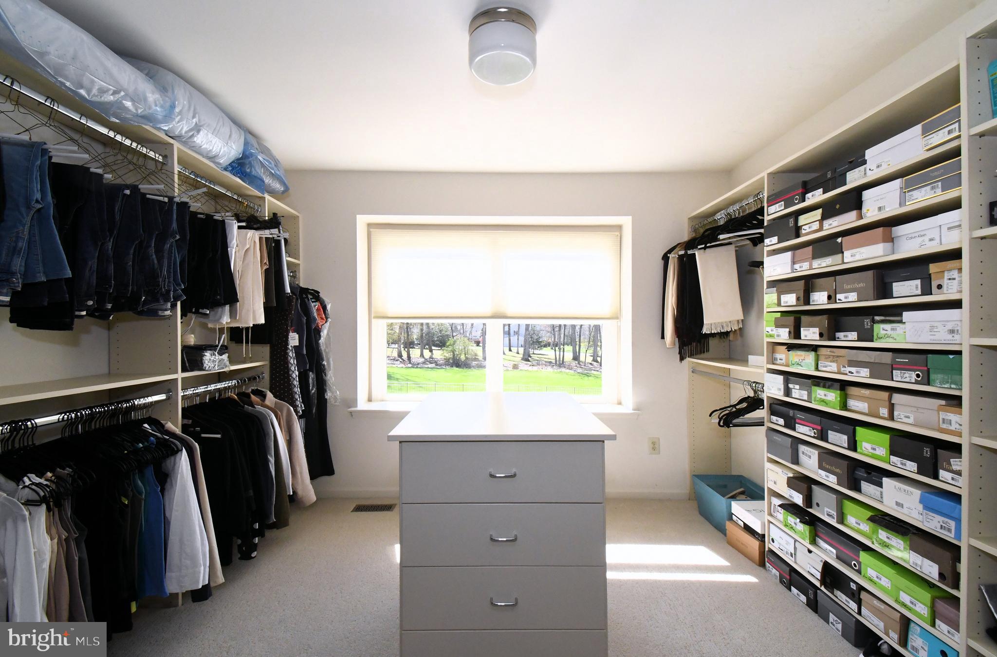 HILLS AT NORTHAMPT - Residential