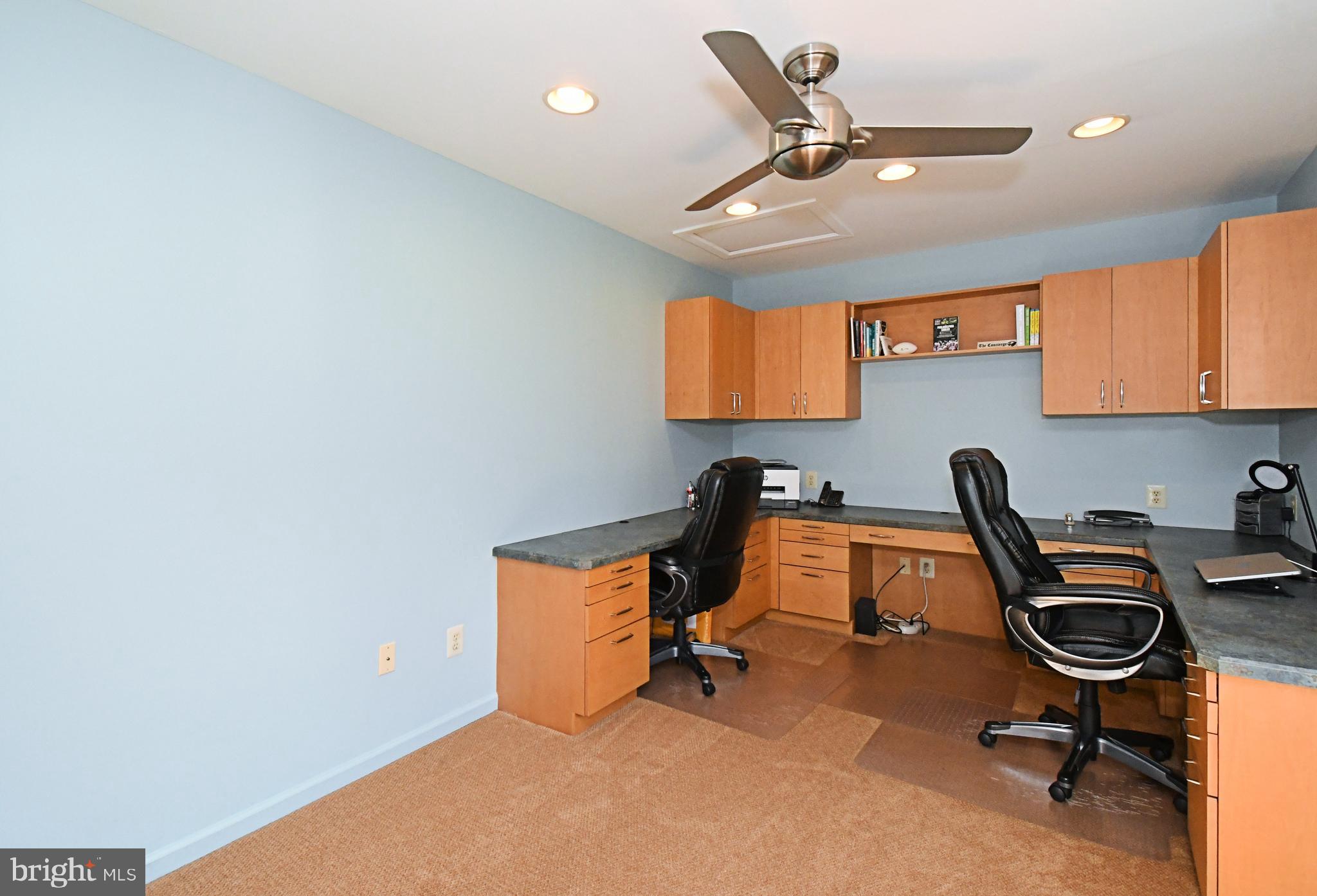 HILLS AT NORTHAMPT - Residential