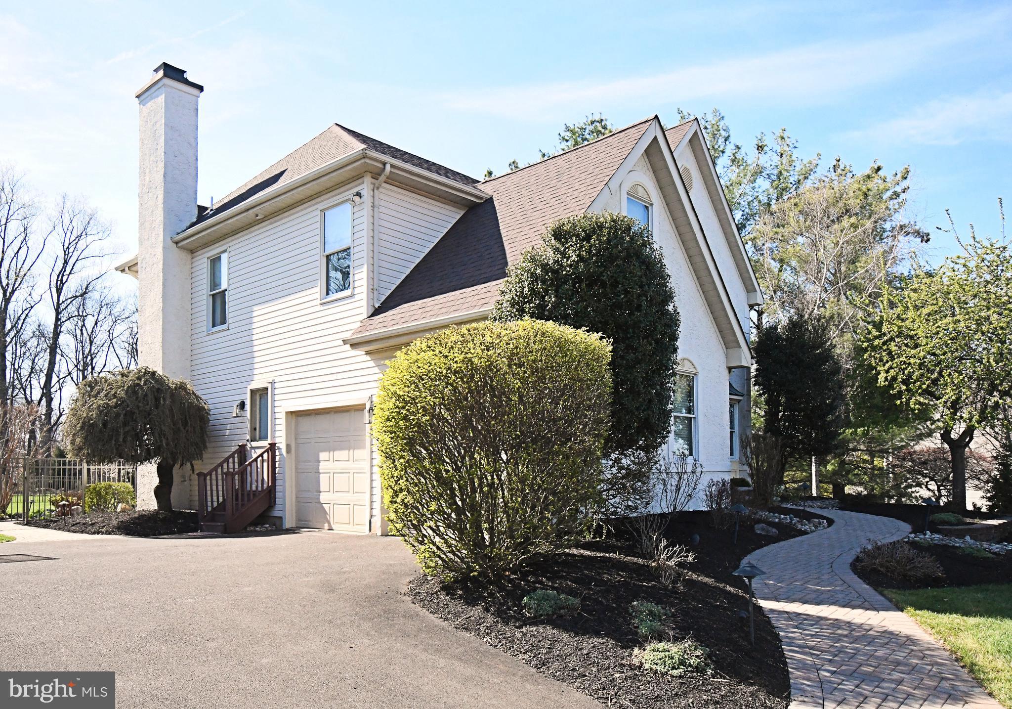 HILLS AT NORTHAMPT - Residential