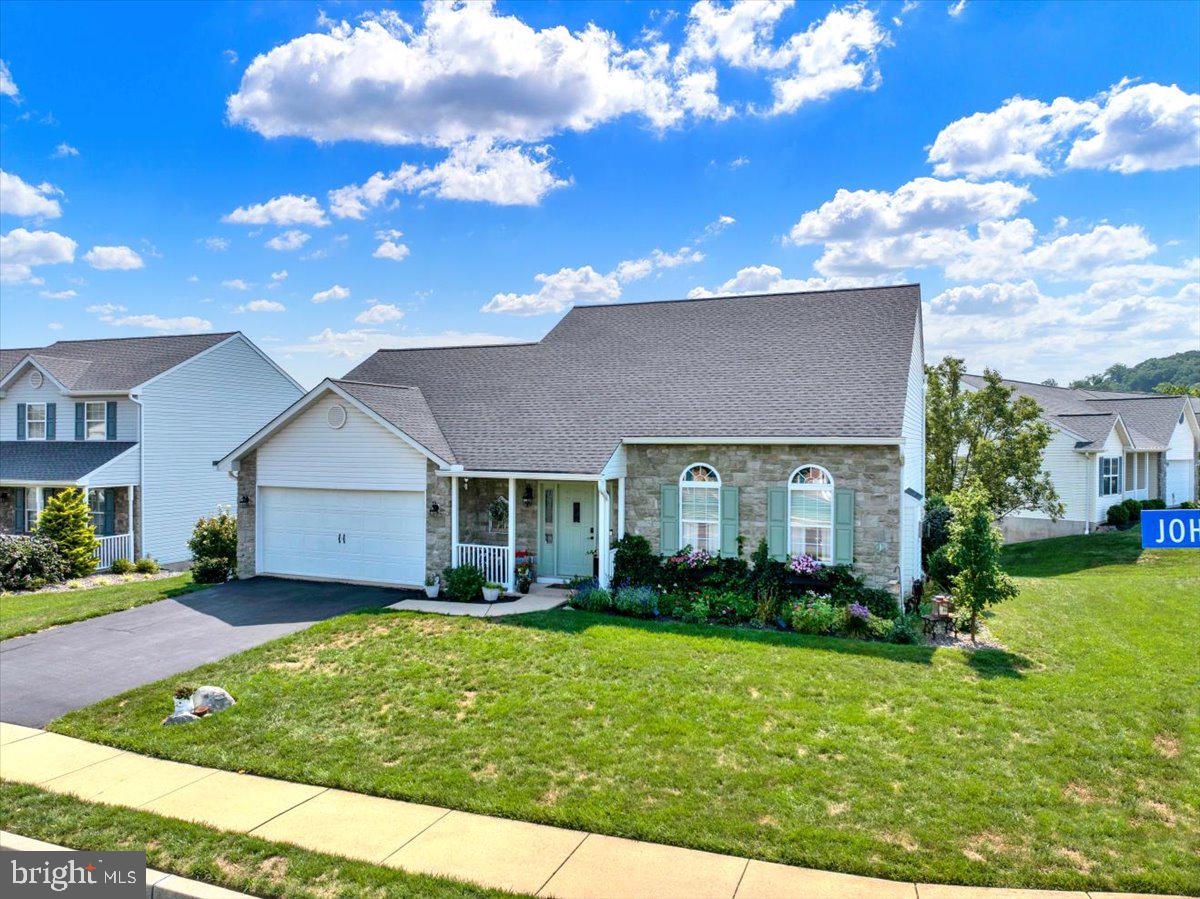 2401 JOHN HENRY DRIVE