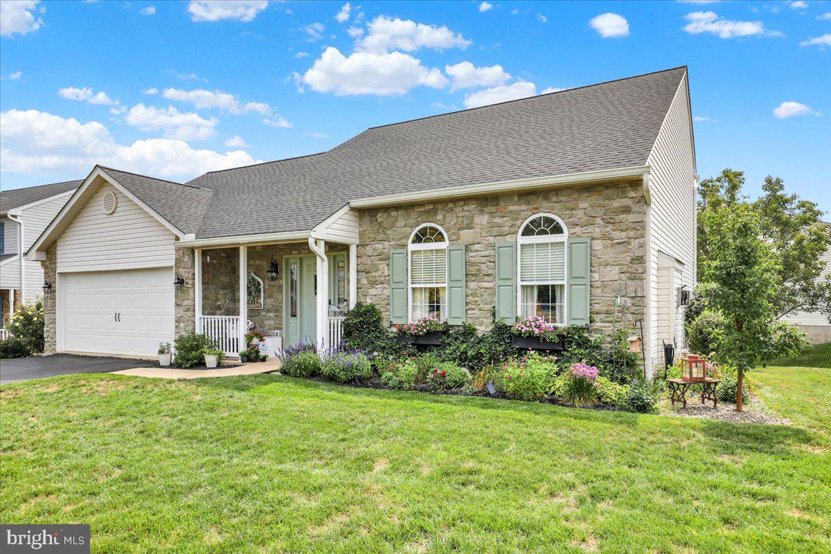 2401 JOHN HENRY DRIVE