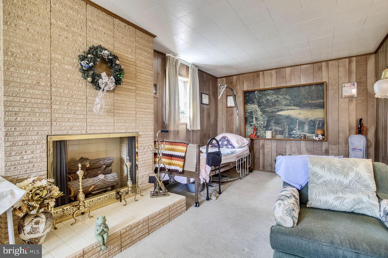 GLEN BURNIE PARK - Residential