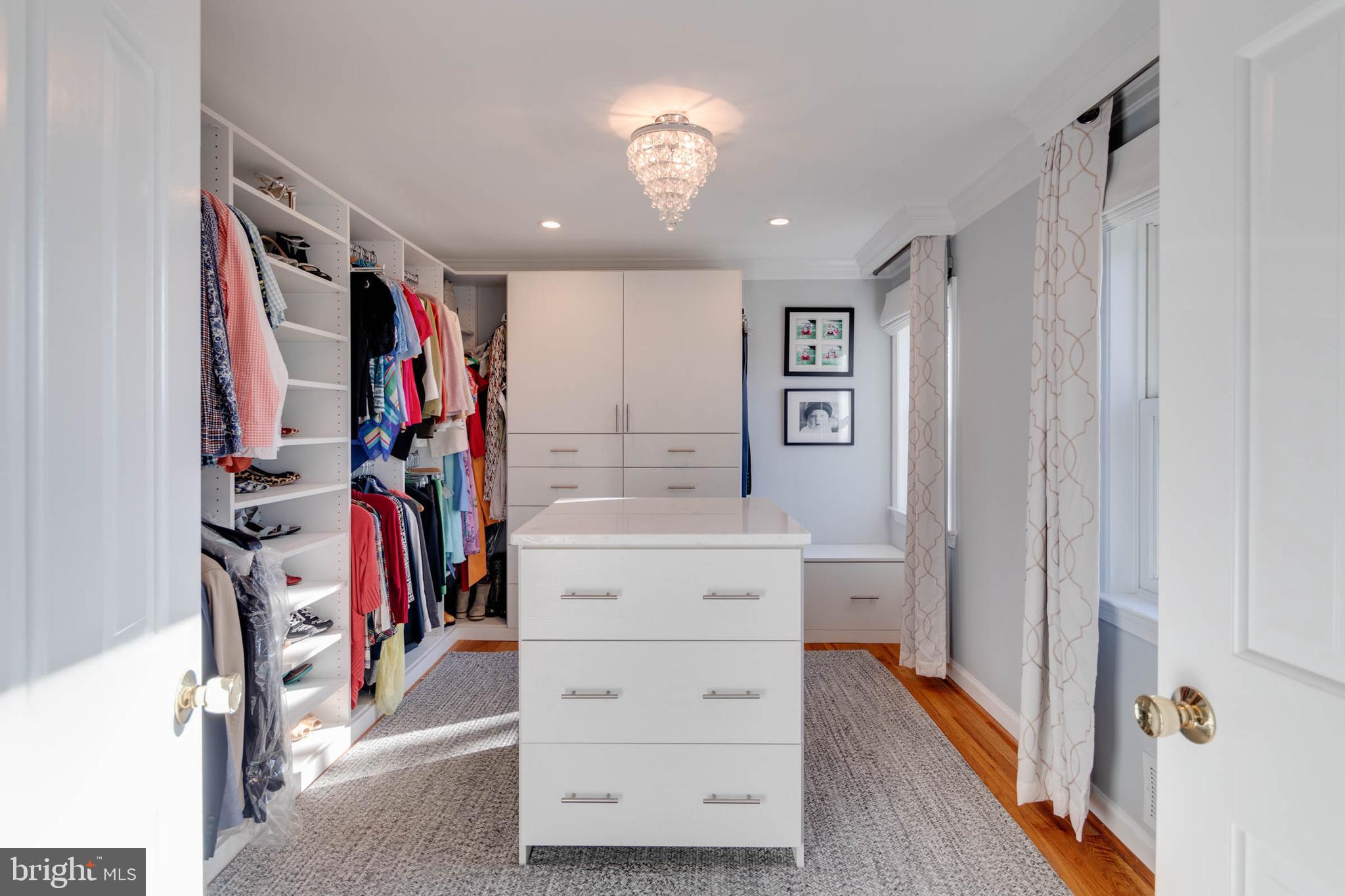 SEMINARY RIDGE - Residential