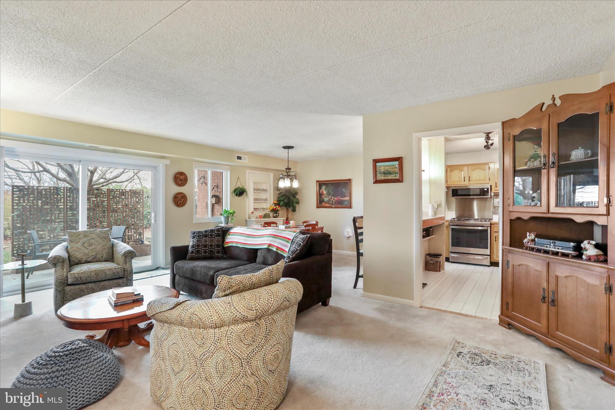 1745 EDGEWOOD HILL CIRCLE 3