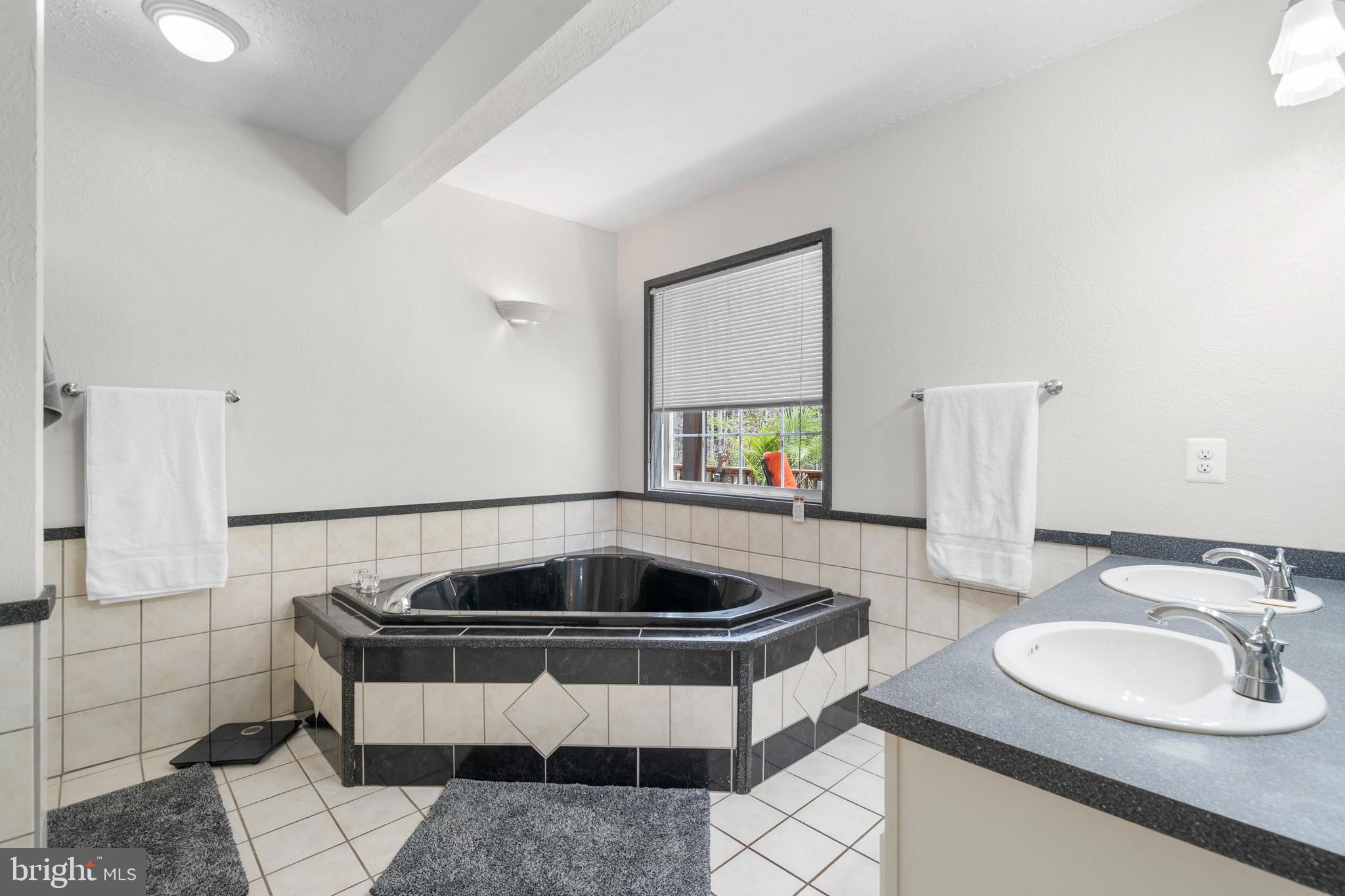 CHERYL HEIGHTS - Residential