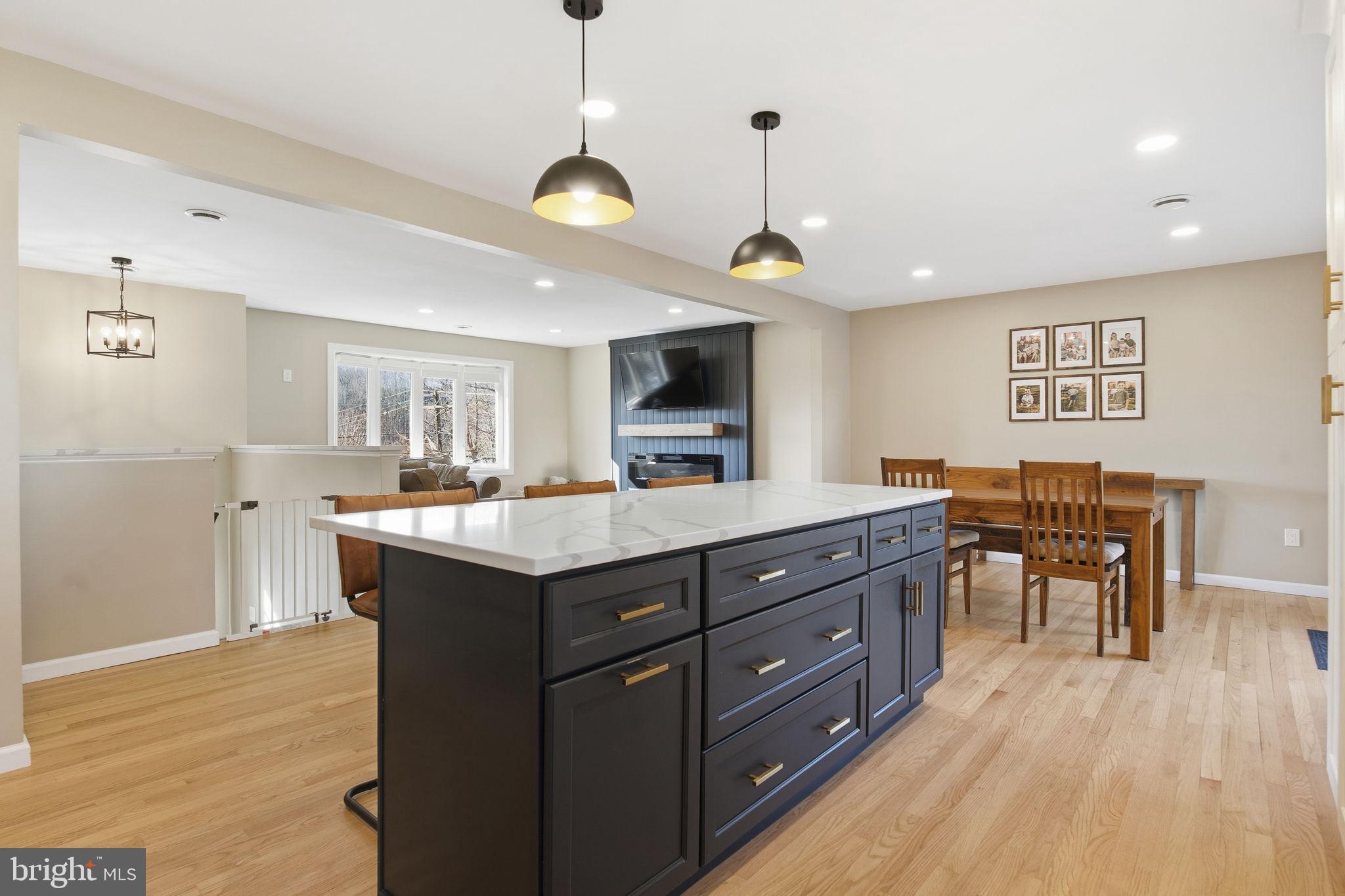 VALE HILLS - Residential