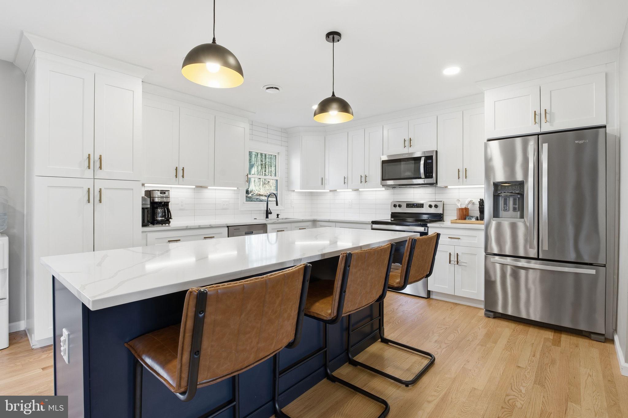 1233 GRAFTON SHOP ROAD