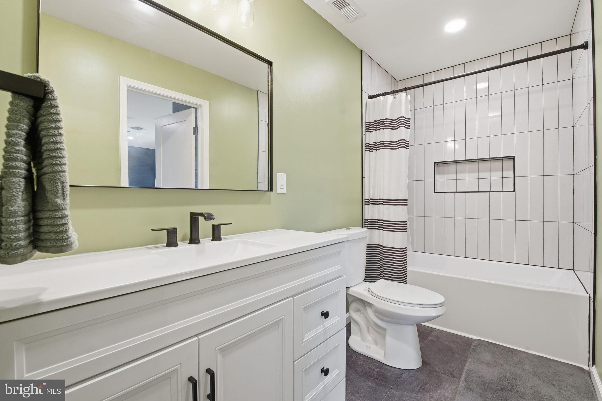 VALE HILLS - Residential