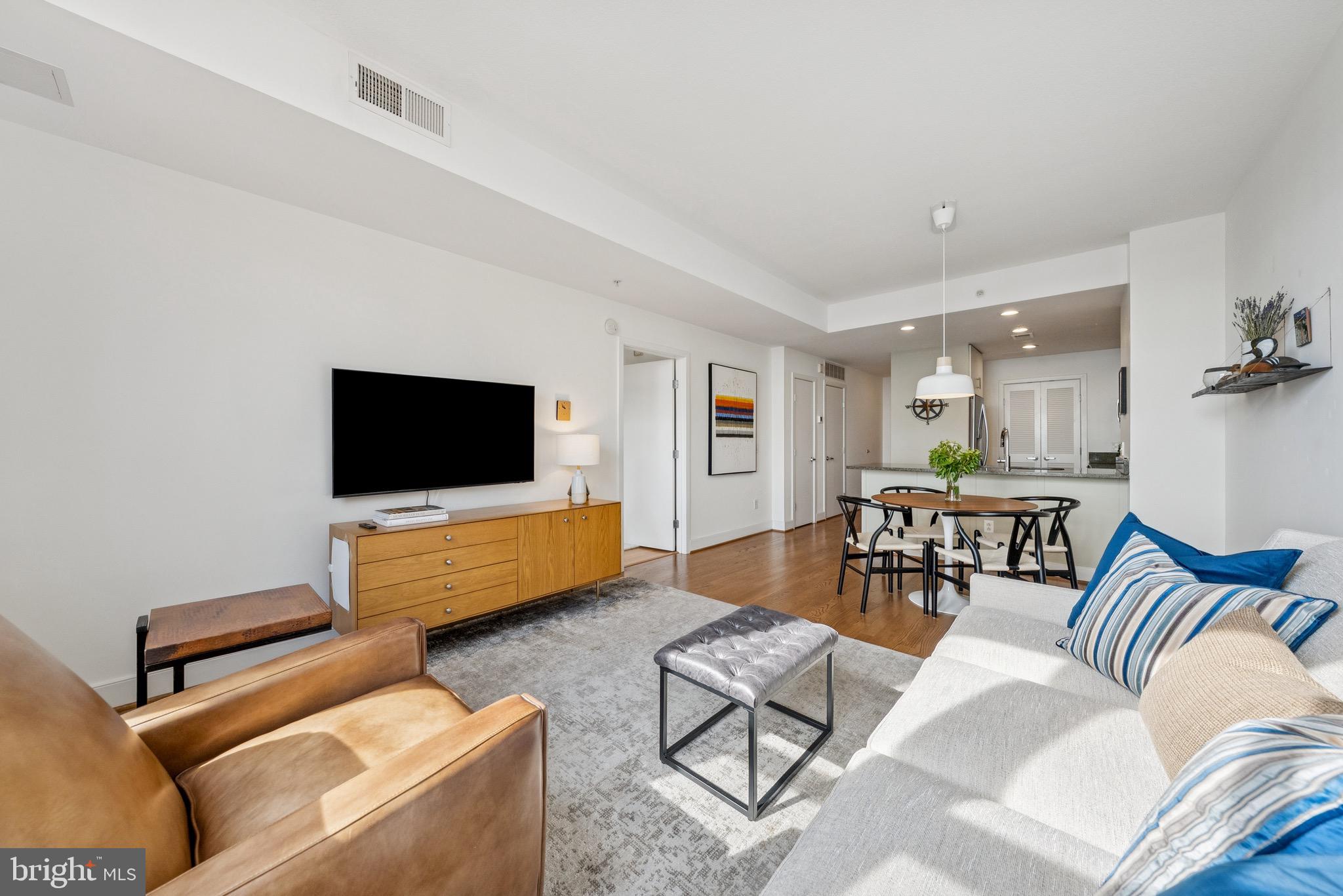 910 M STREET NW 1001
