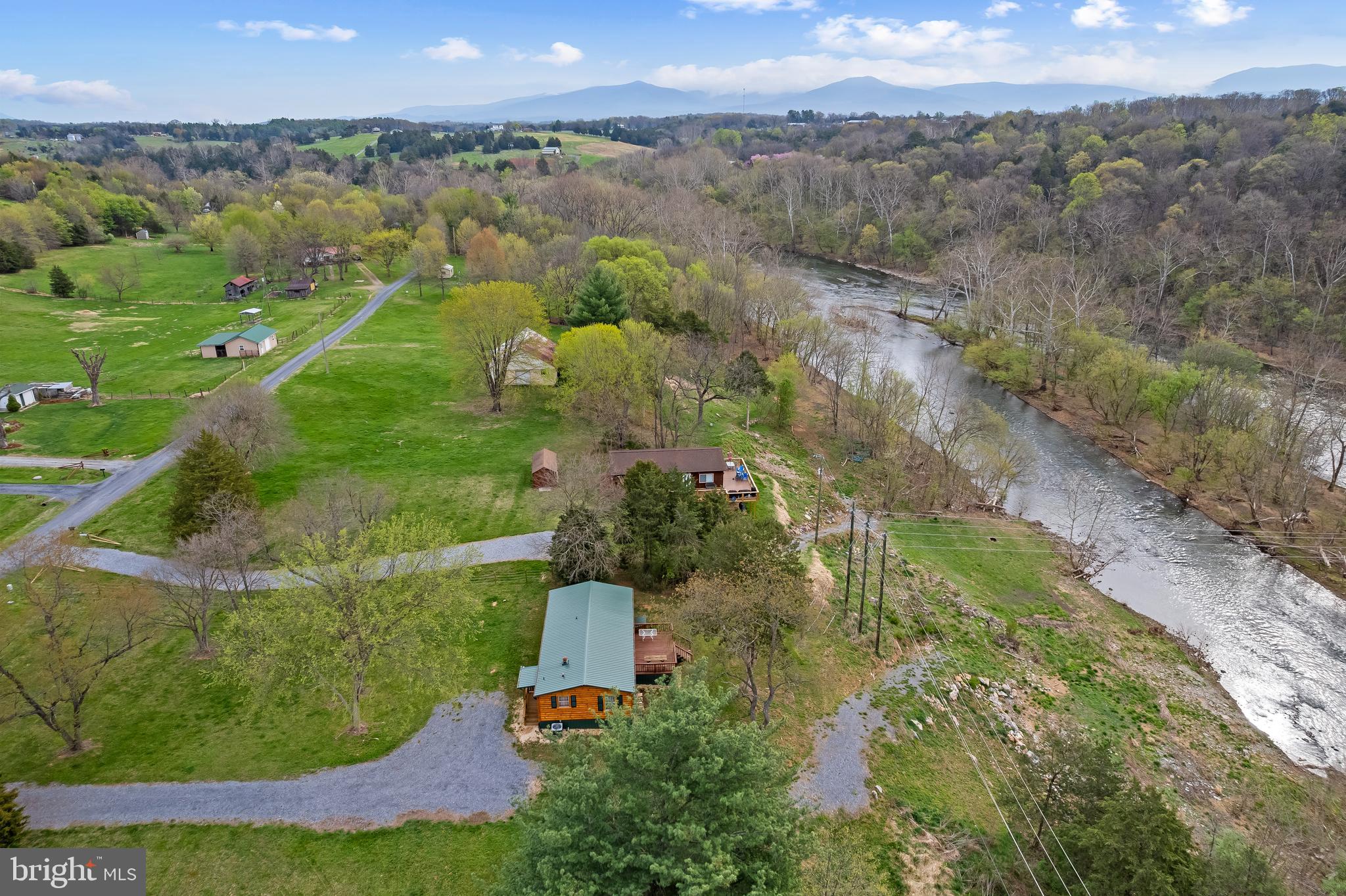 EGYPT BEND ESTATES - Residential