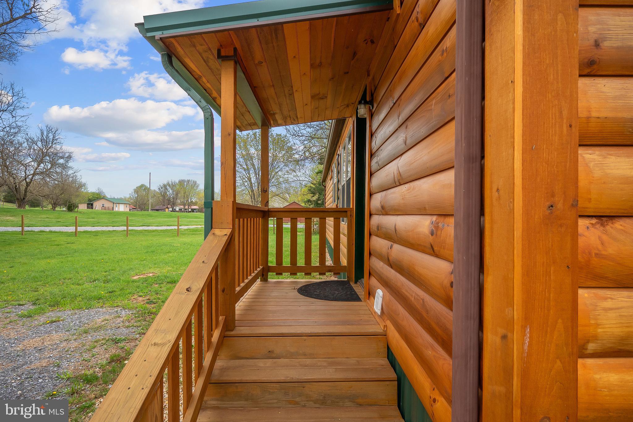 EGYPT BEND ESTATES - Residential