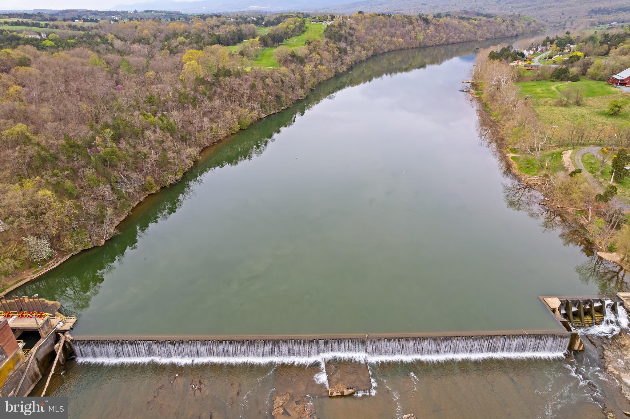 EGYPT BEND ESTATES - Residential