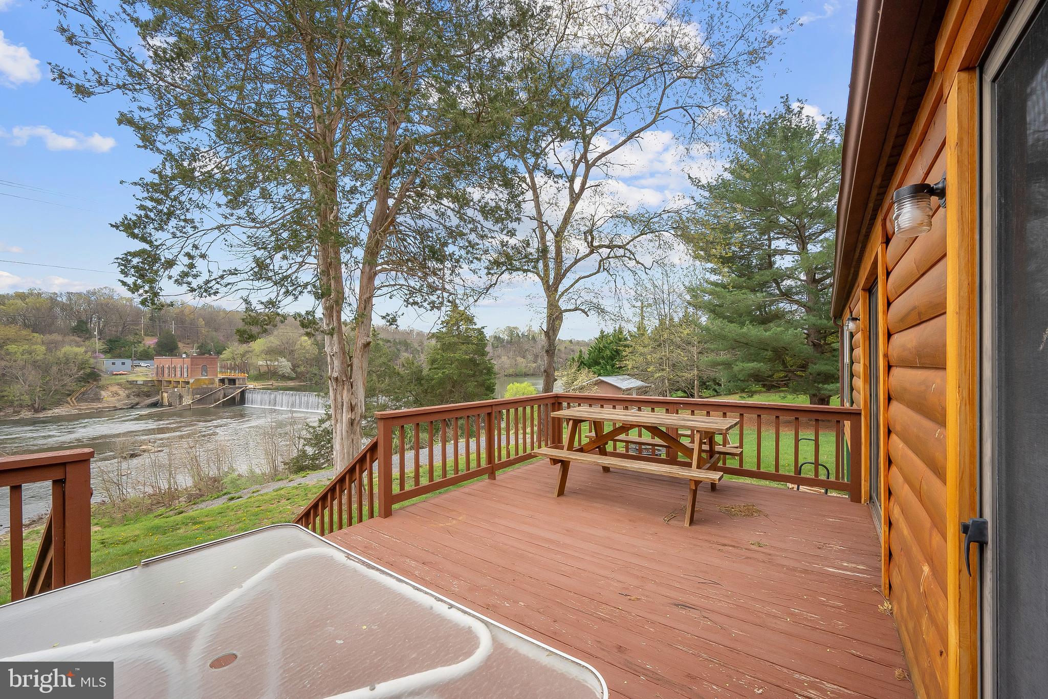 EGYPT BEND ESTATES - Residential