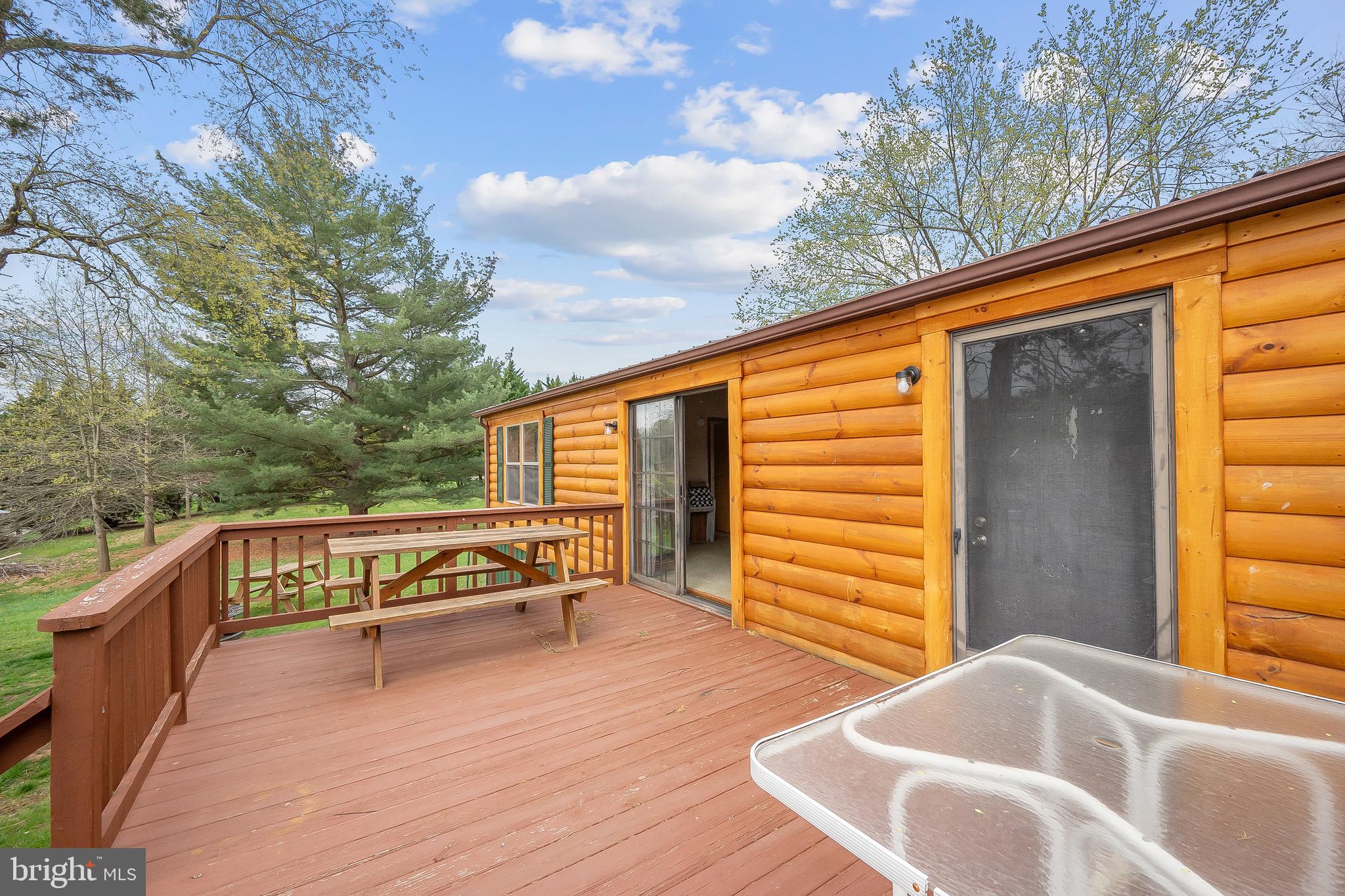 EGYPT BEND ESTATES - Residential